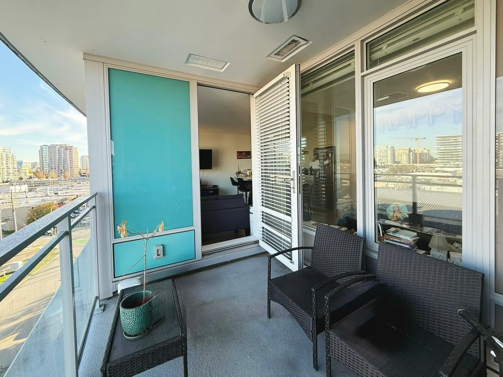 701 5619 Cedarbridge Way