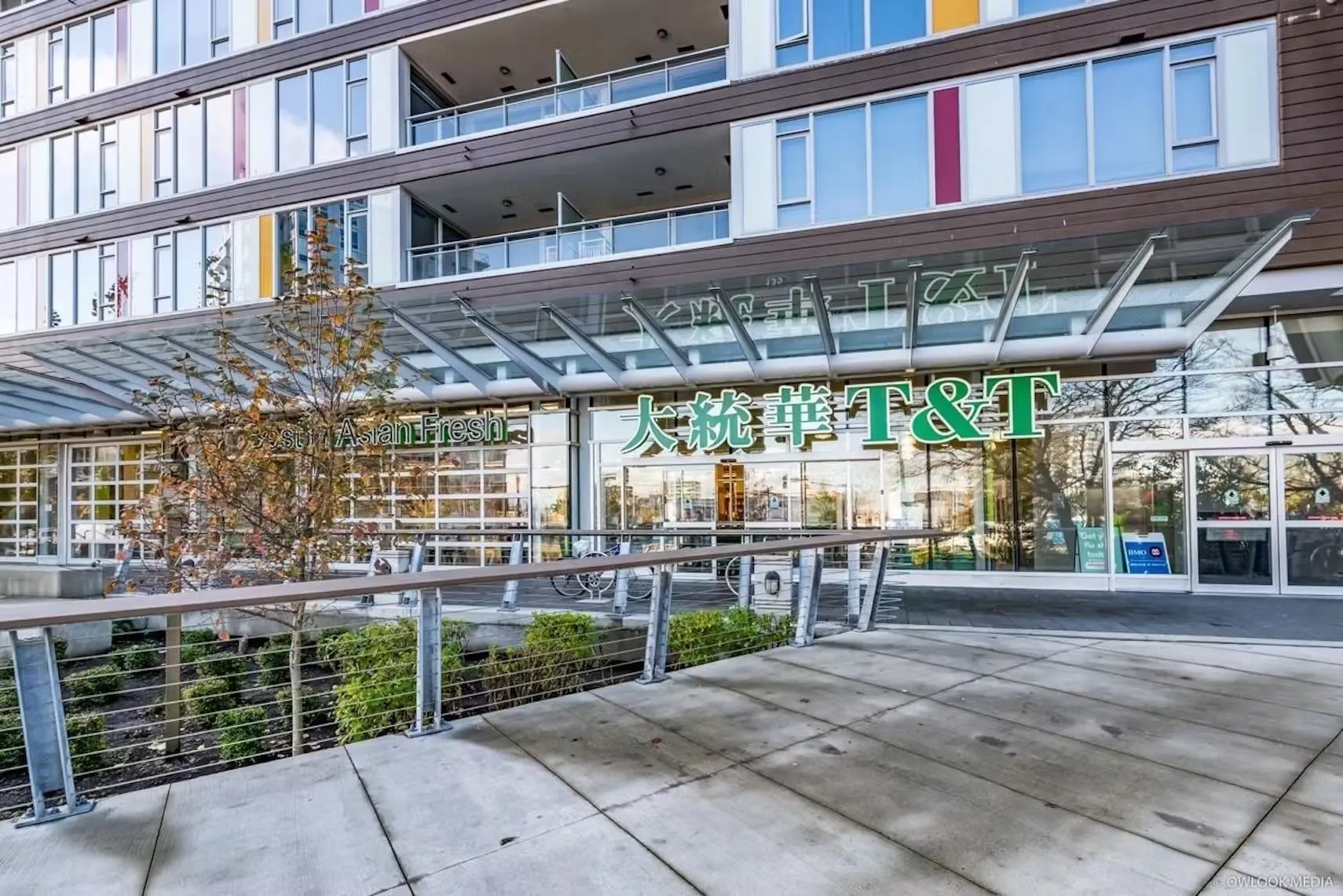 701 5619 Cedarbridge Way