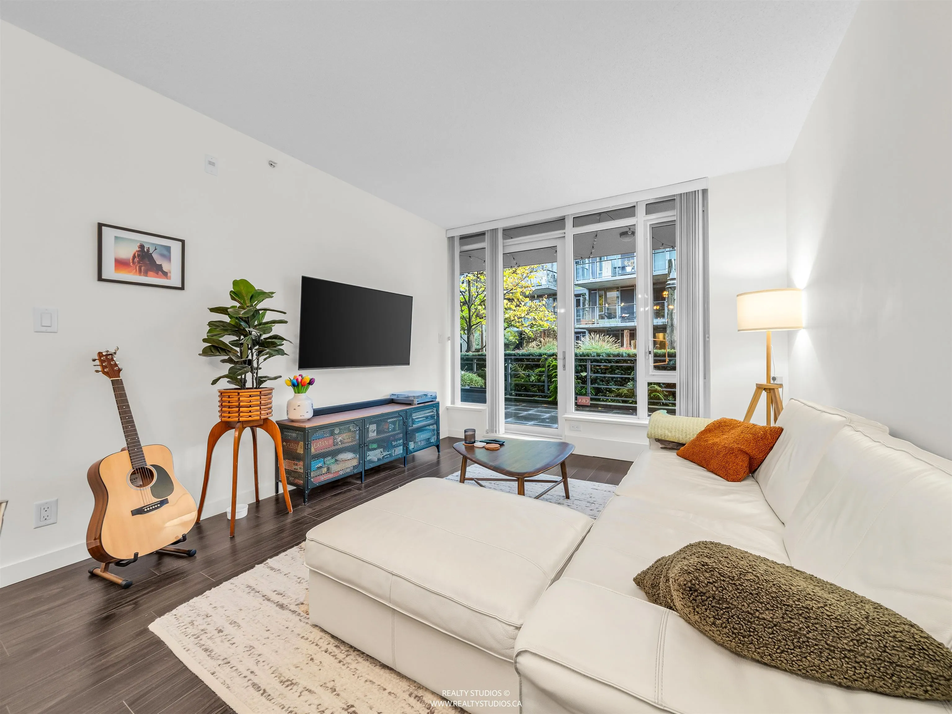 106 3162 Riverwalk Avenue