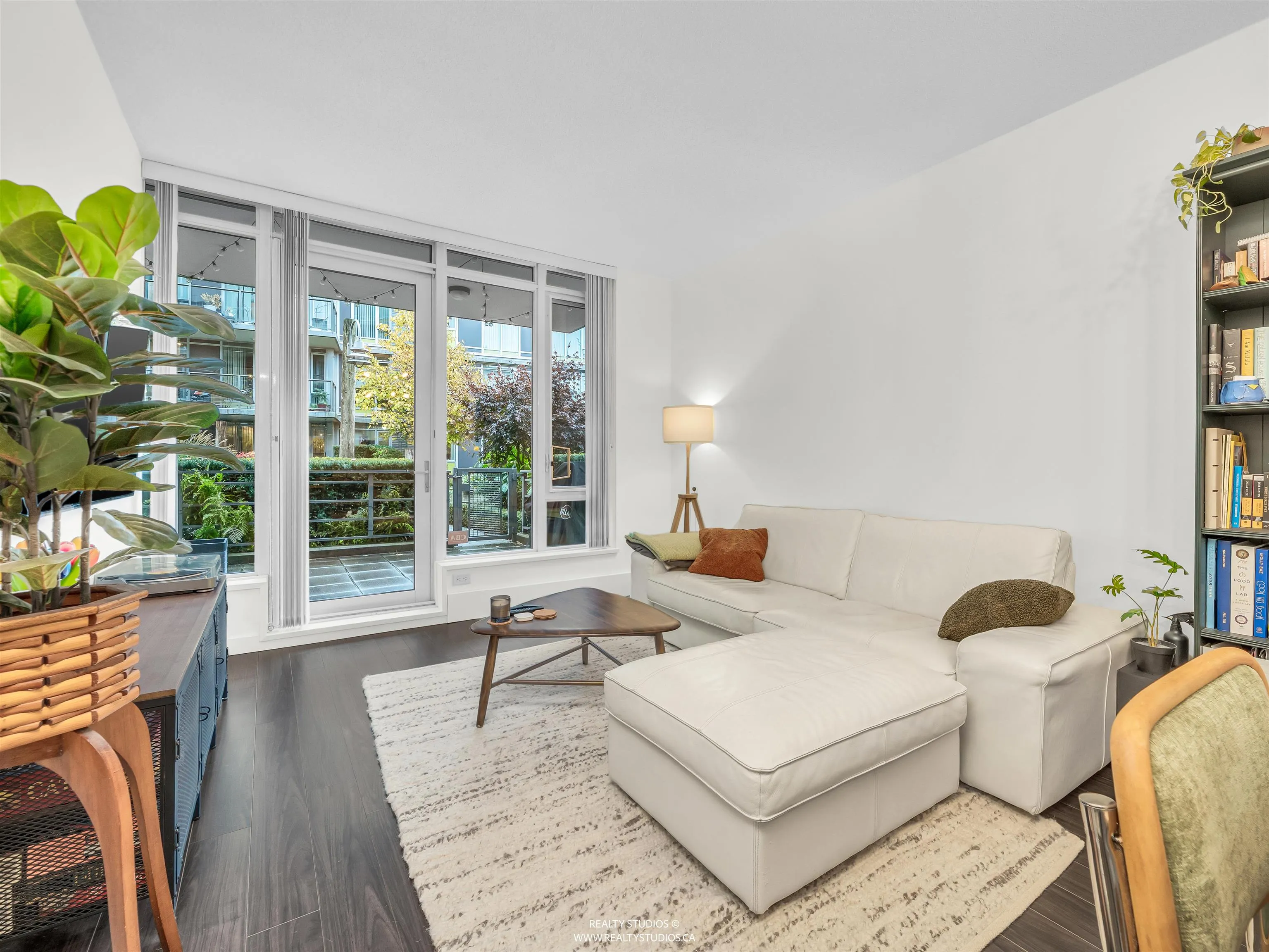 106 3162 Riverwalk Avenue