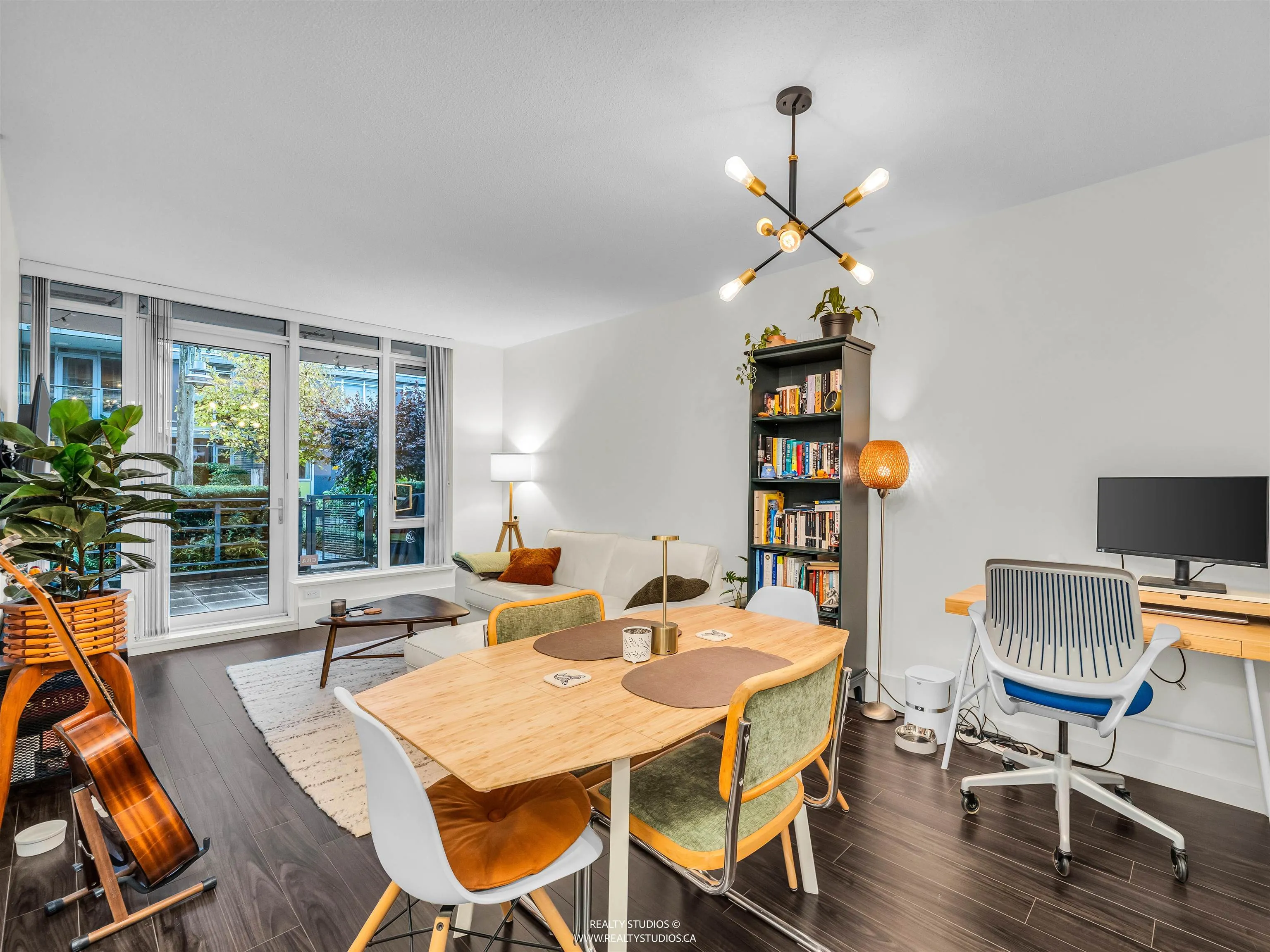 106 3162 Riverwalk Avenue