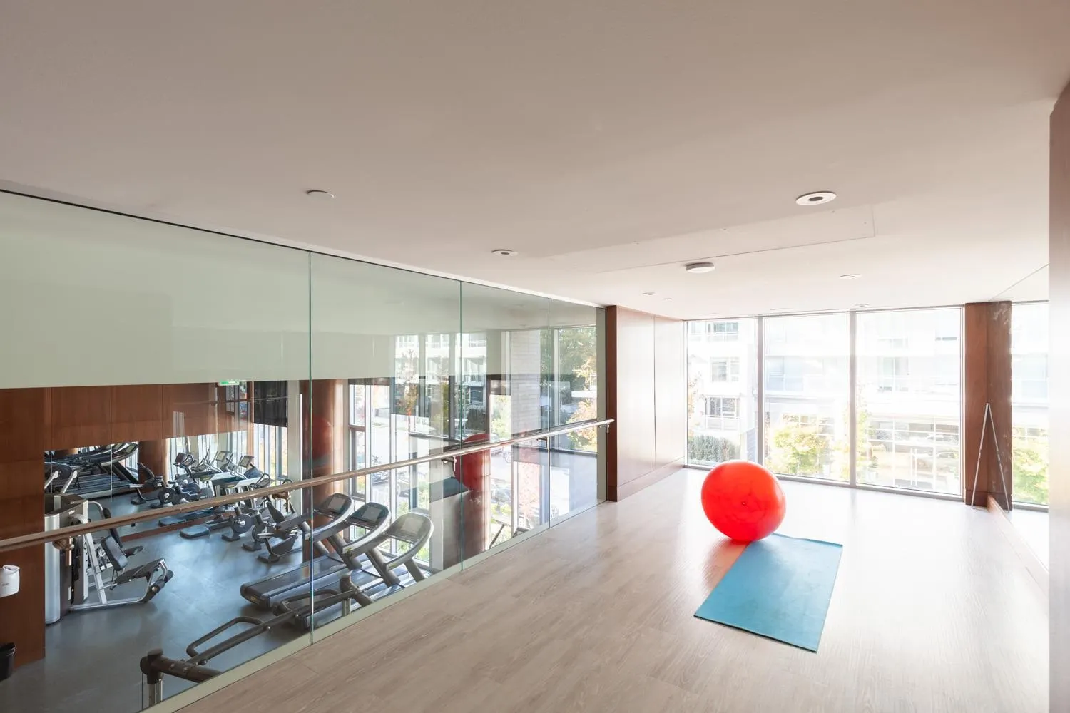 1901 8833 Hazelbridge Way