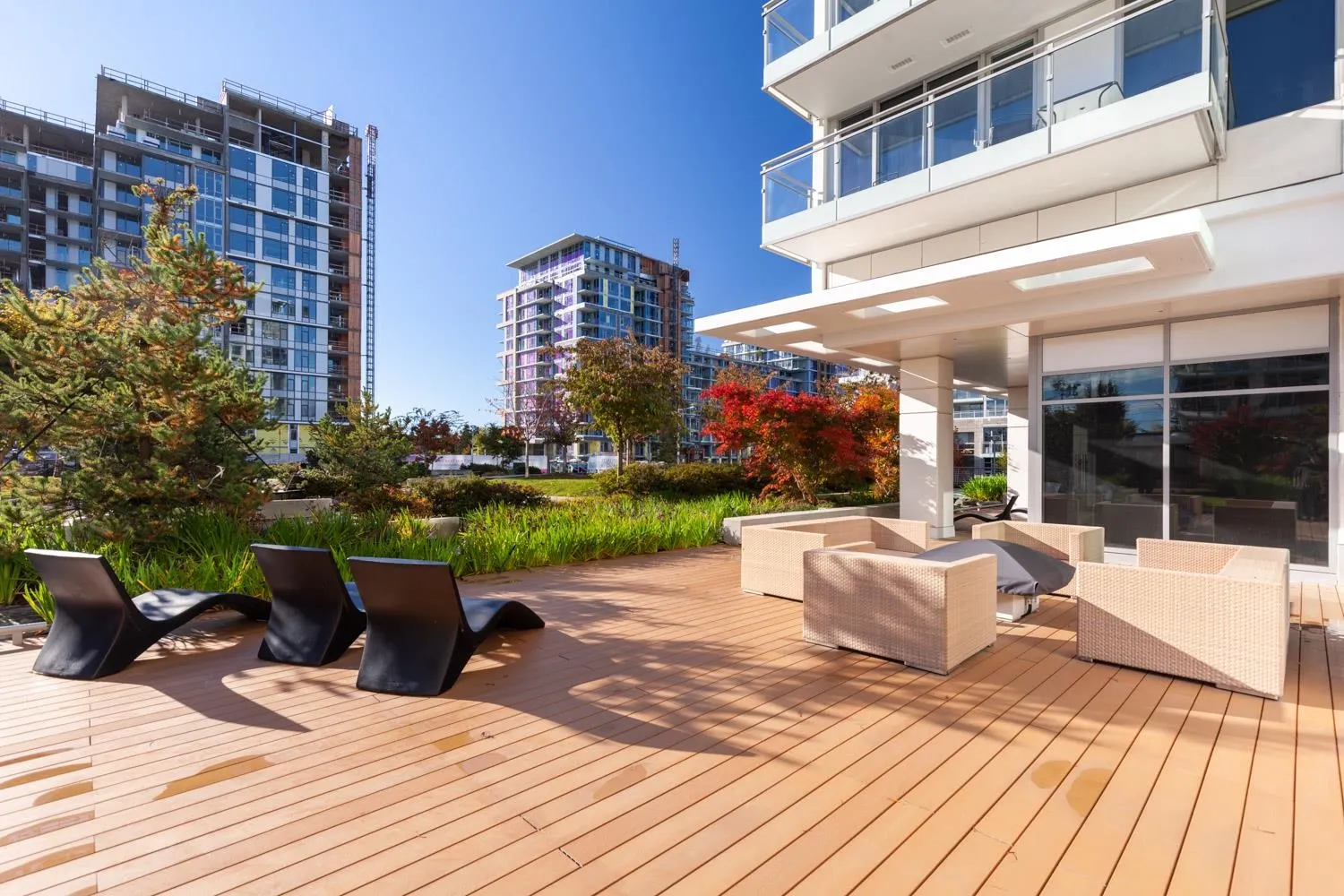 1901 8833 Hazelbridge Way