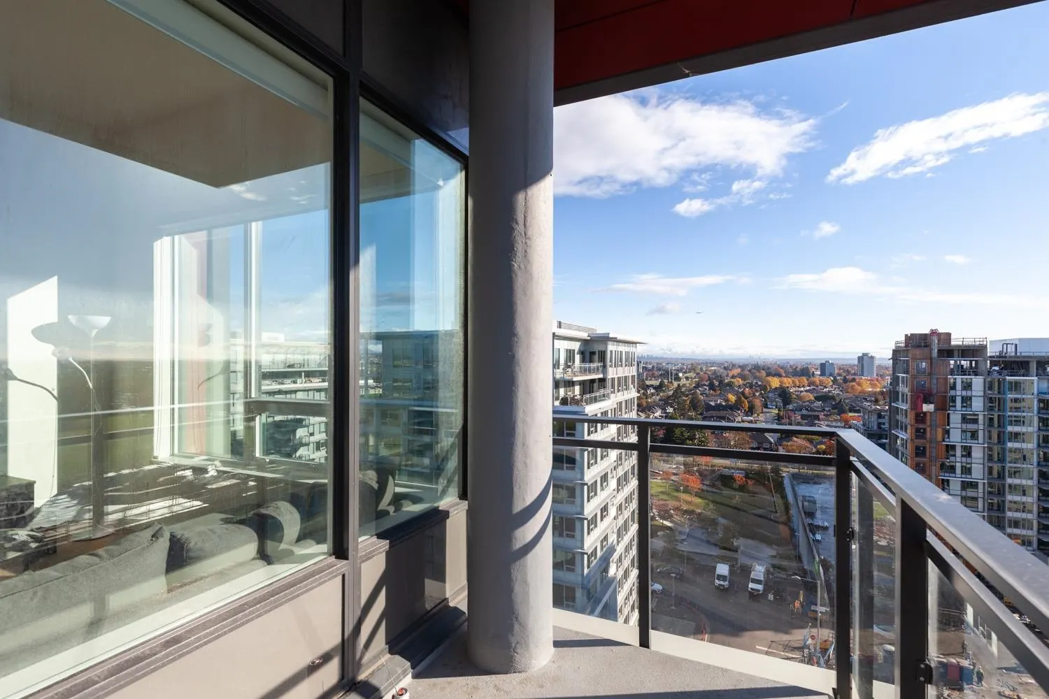 1901 8833 Hazelbridge Way