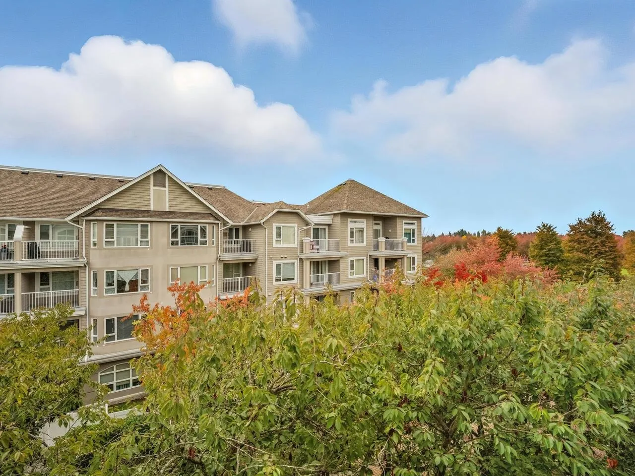 416 5900 Dover Crescent