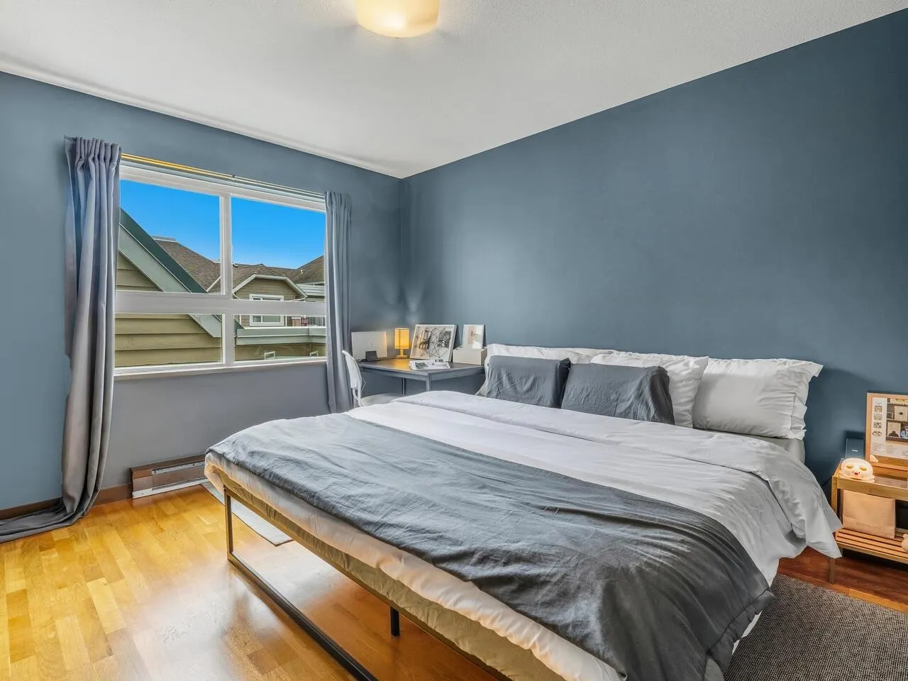 416 5900 Dover Crescent