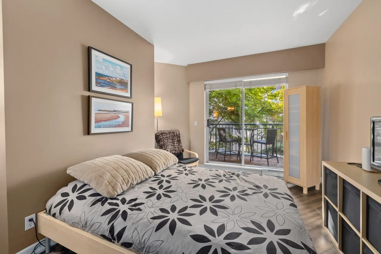 203 1928 Nelson Street