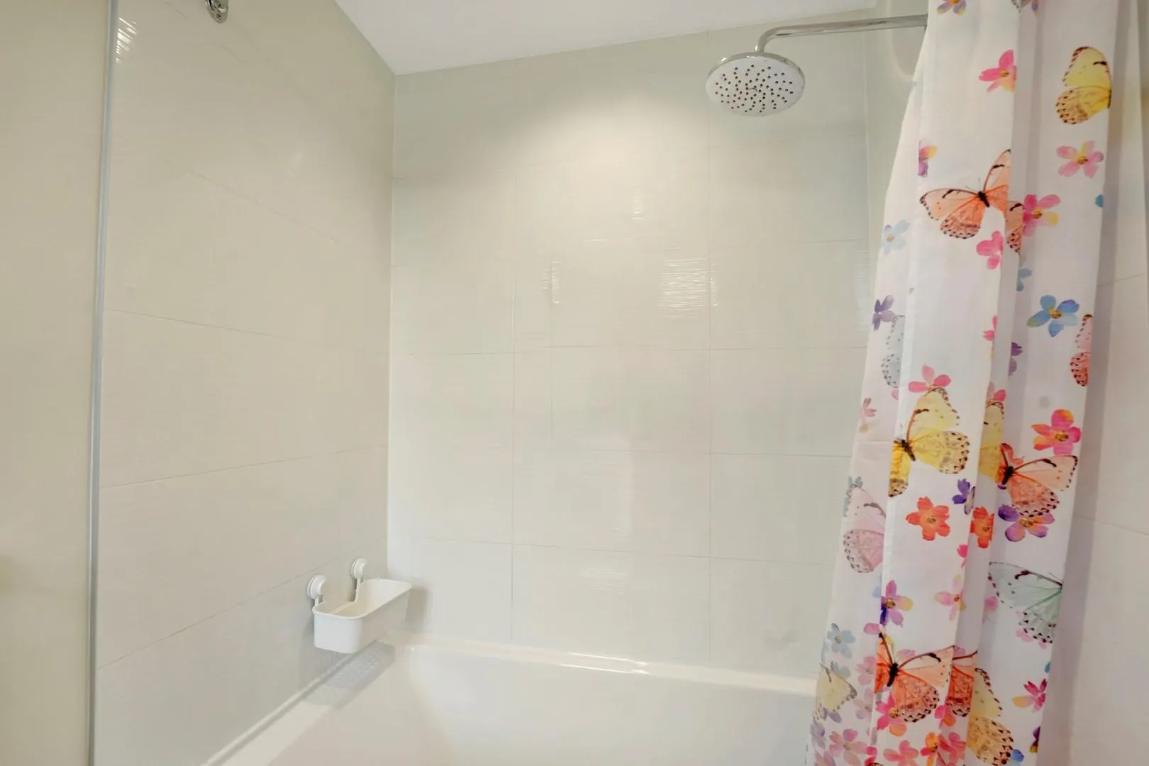 311 707 Como Lake Avenue