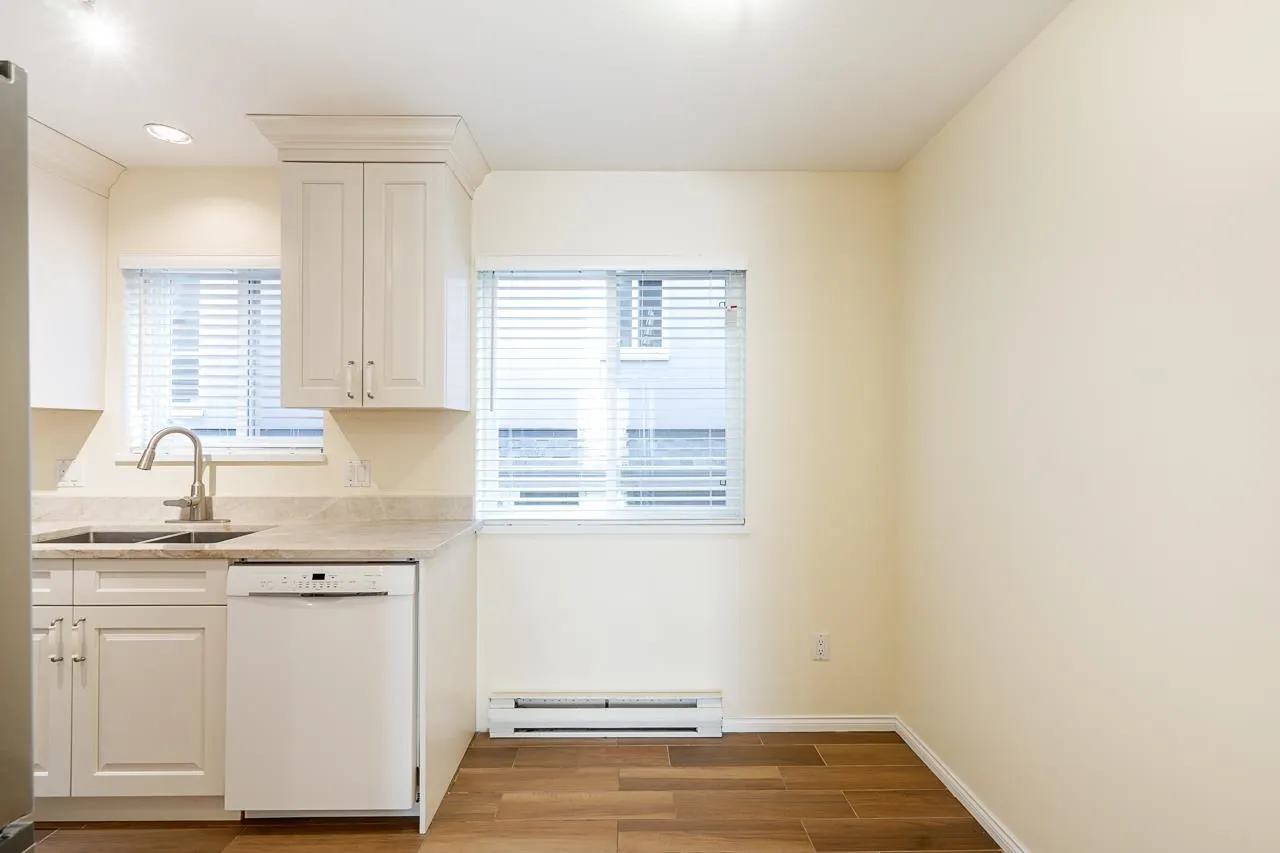 103 624 Agnes Street