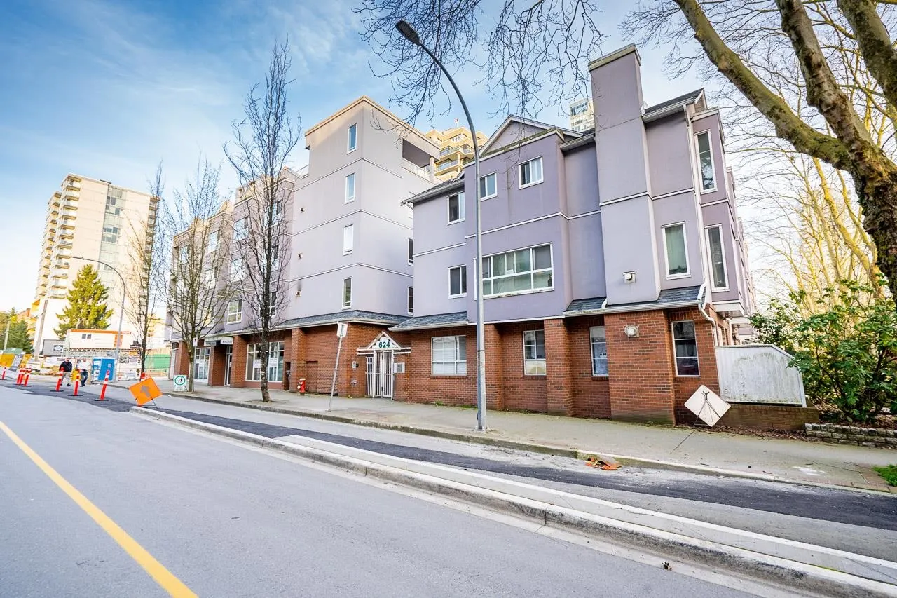 103 624 Agnes Street