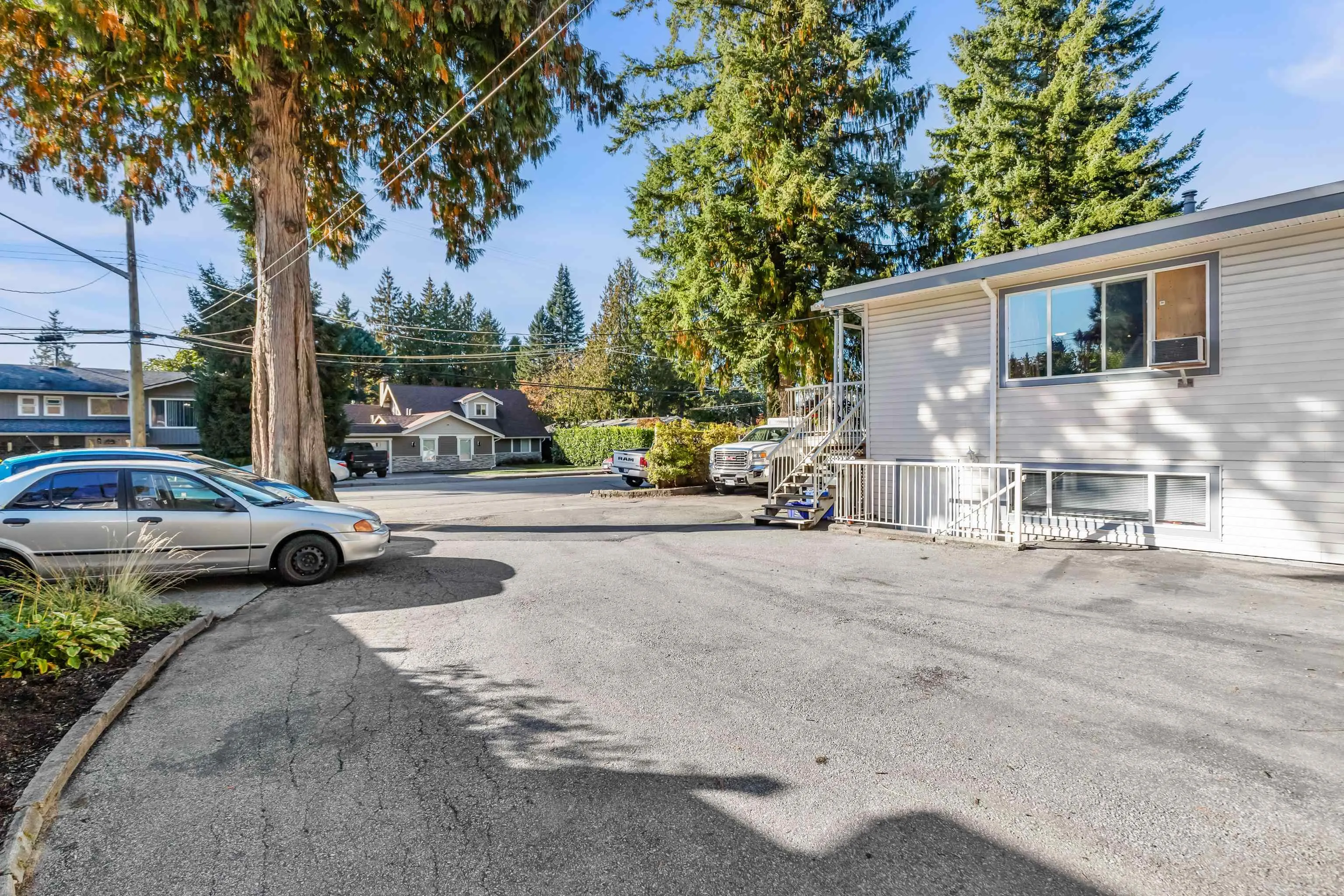 11732 11730 Bonson Road