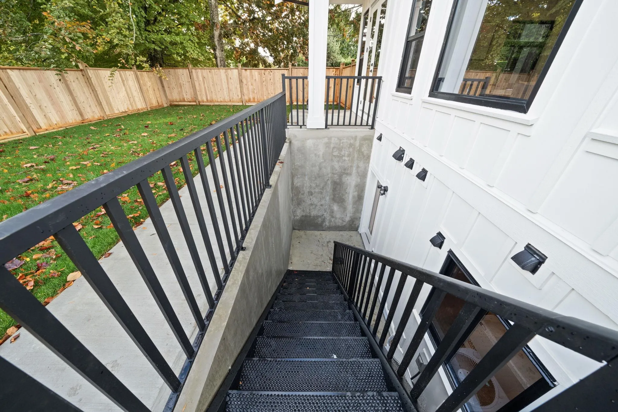 1204 Stellers Jay Place