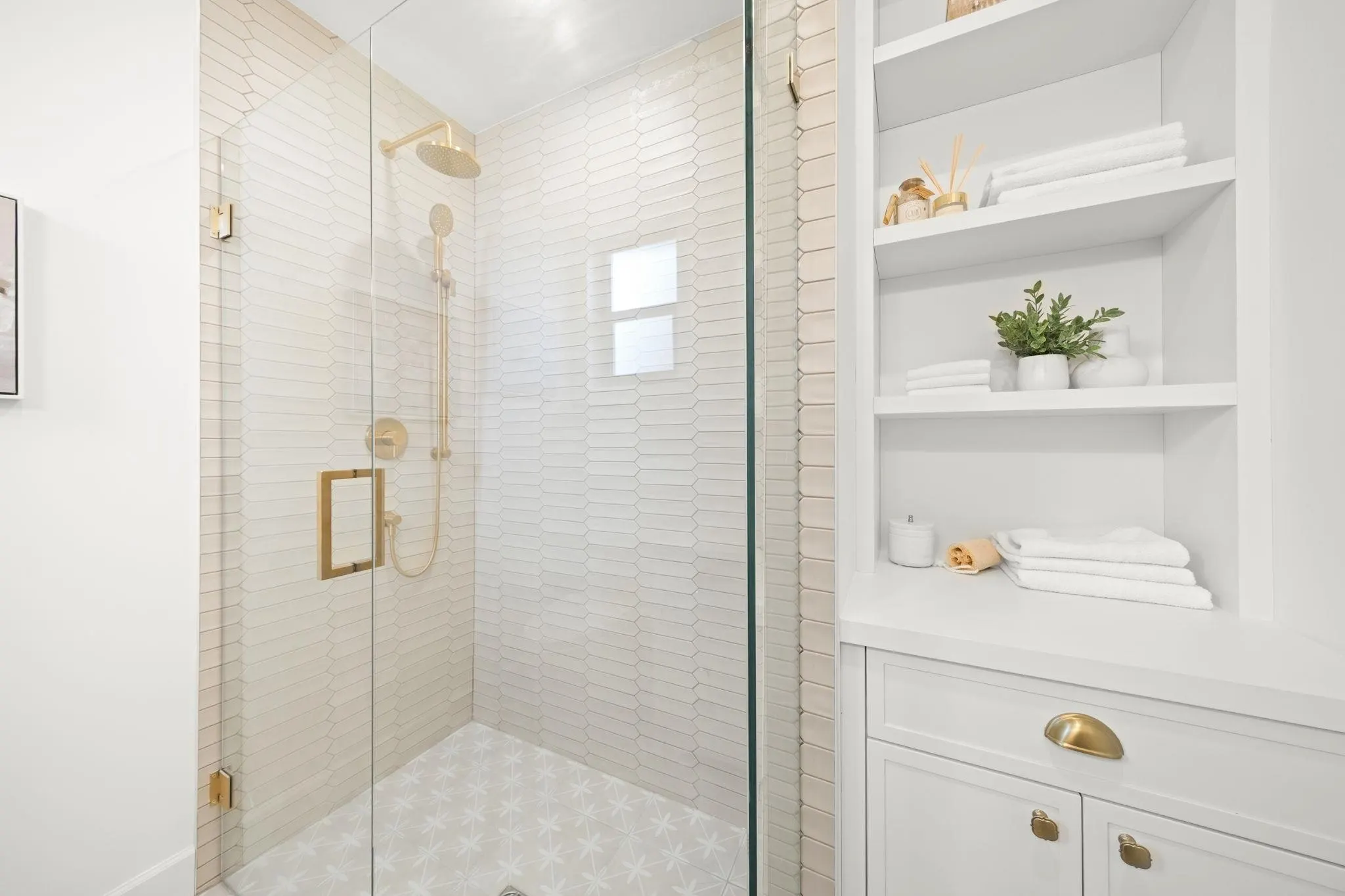 1204 Stellers Jay Place