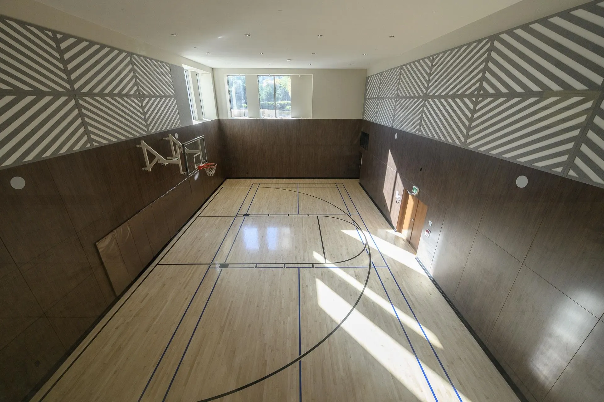 1609 8988 Patterson Road