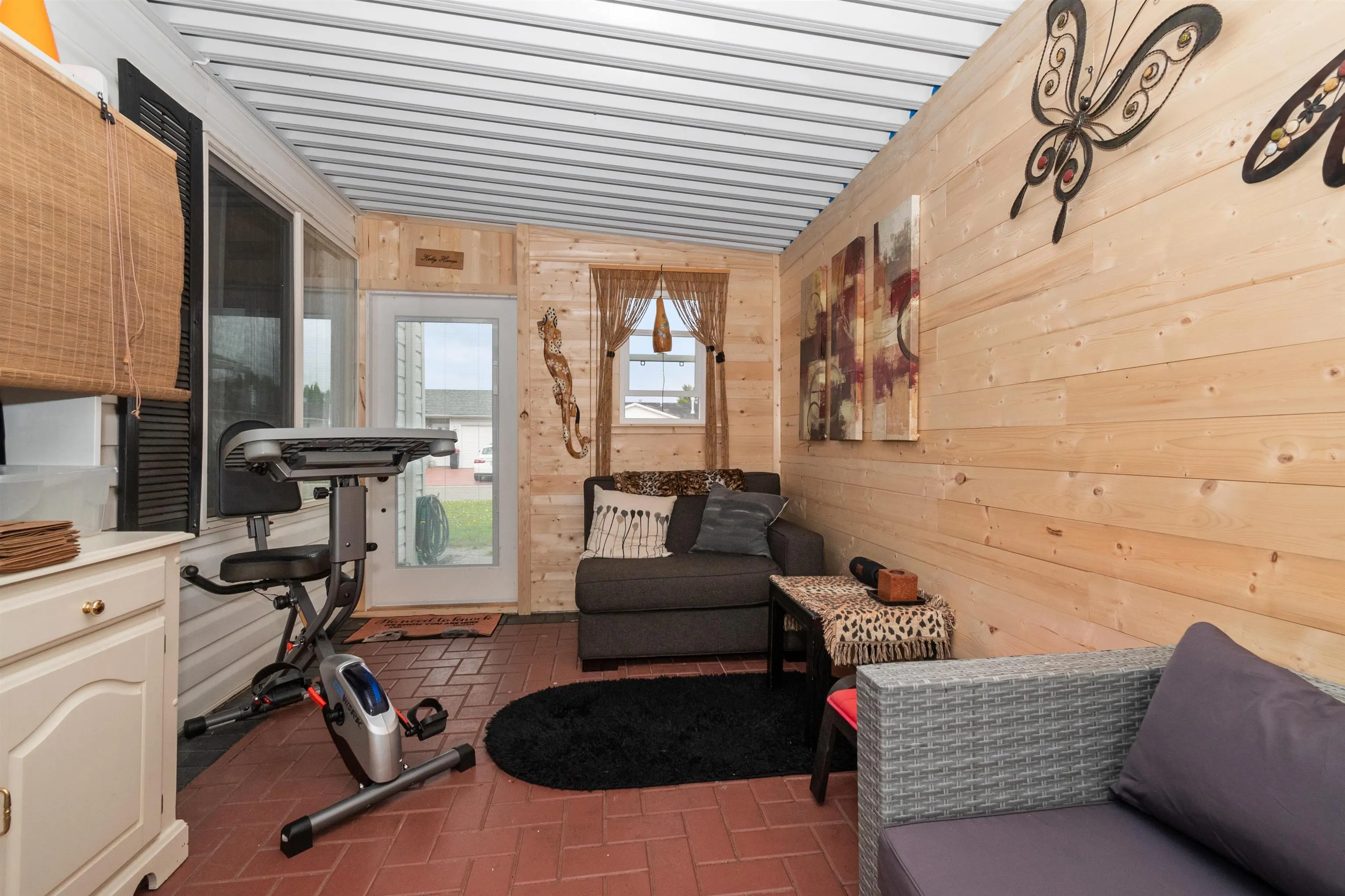 33 45918 Knight Road