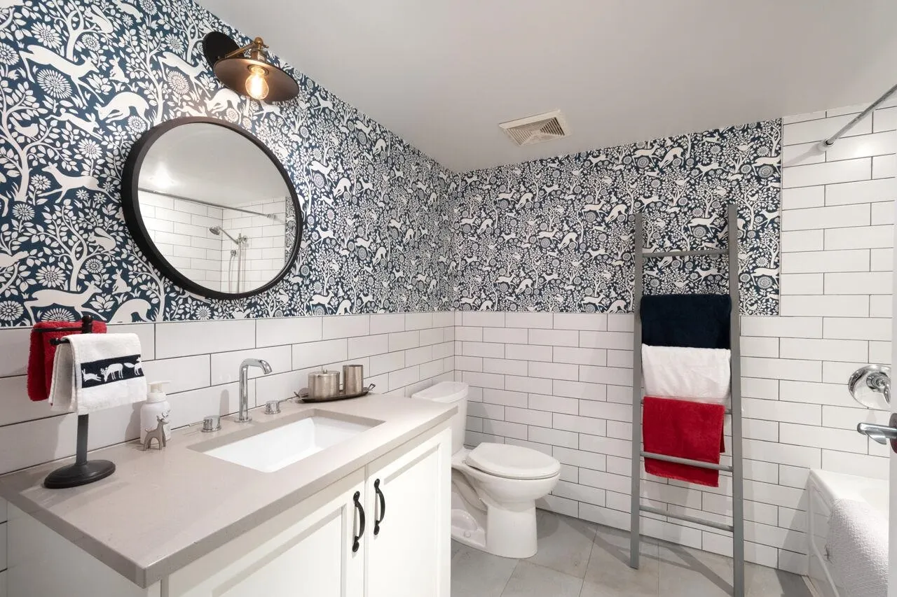 308 683 W Victoria Park