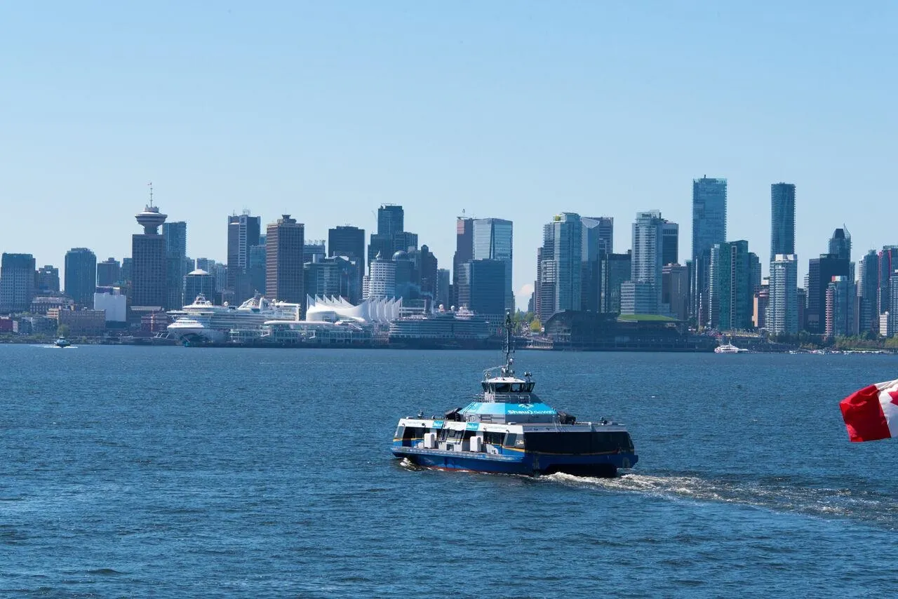 308 683 W Victoria Park