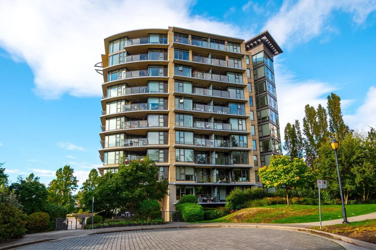 308 683 W Victoria Park