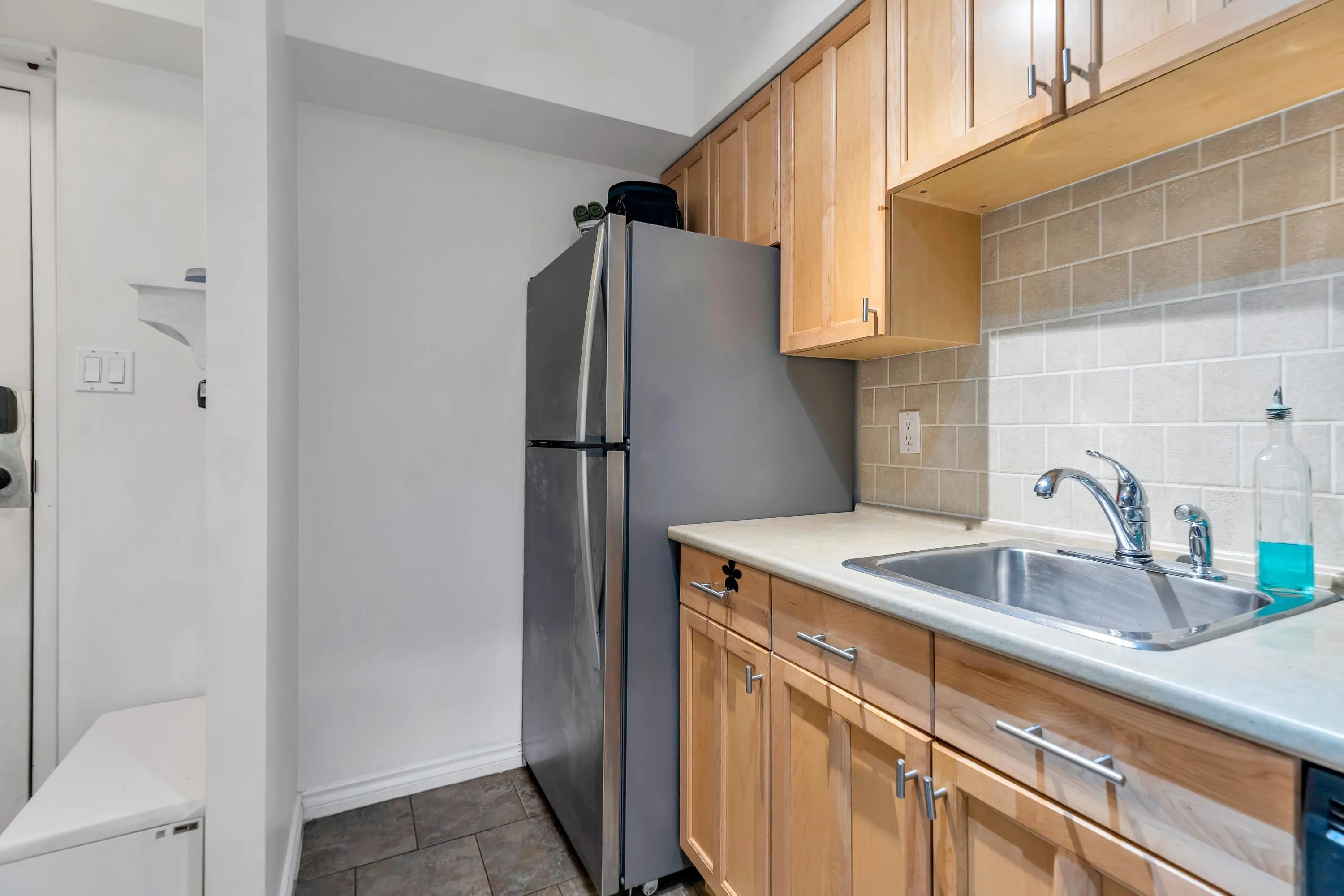 501 3771 Bartlett Court