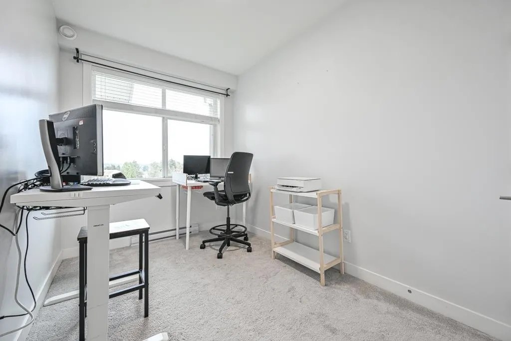 503 20696 Eastleigh Crescent