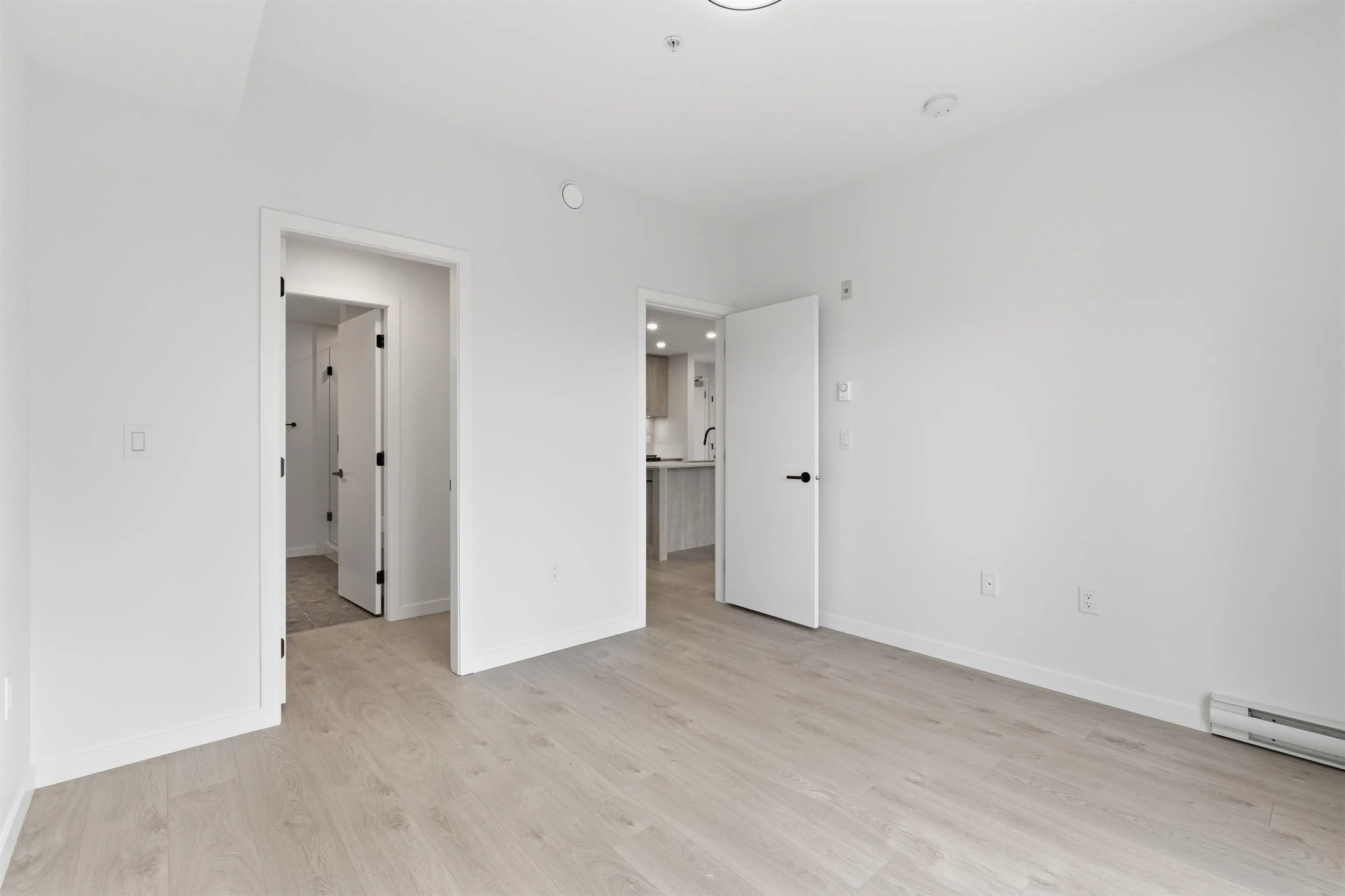 512 19577 65b Avenue