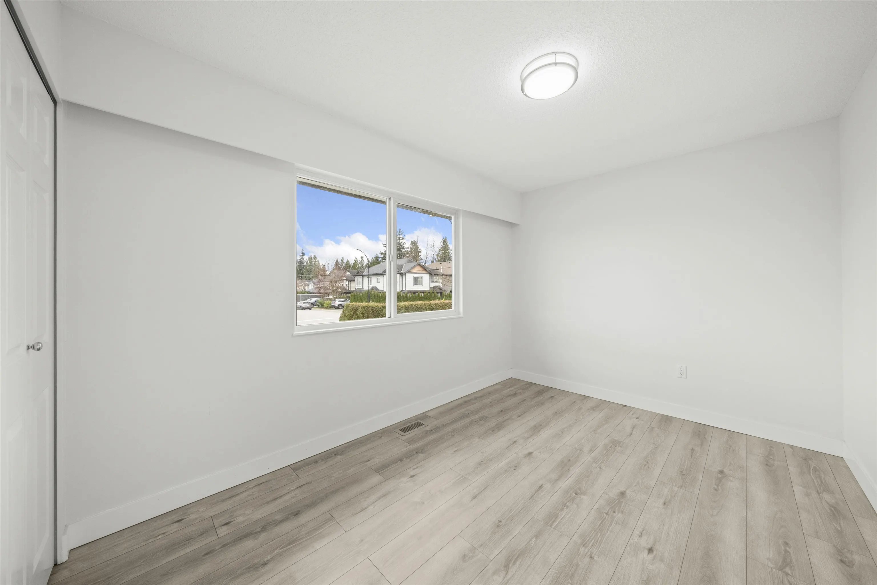 23095 117 Avenue