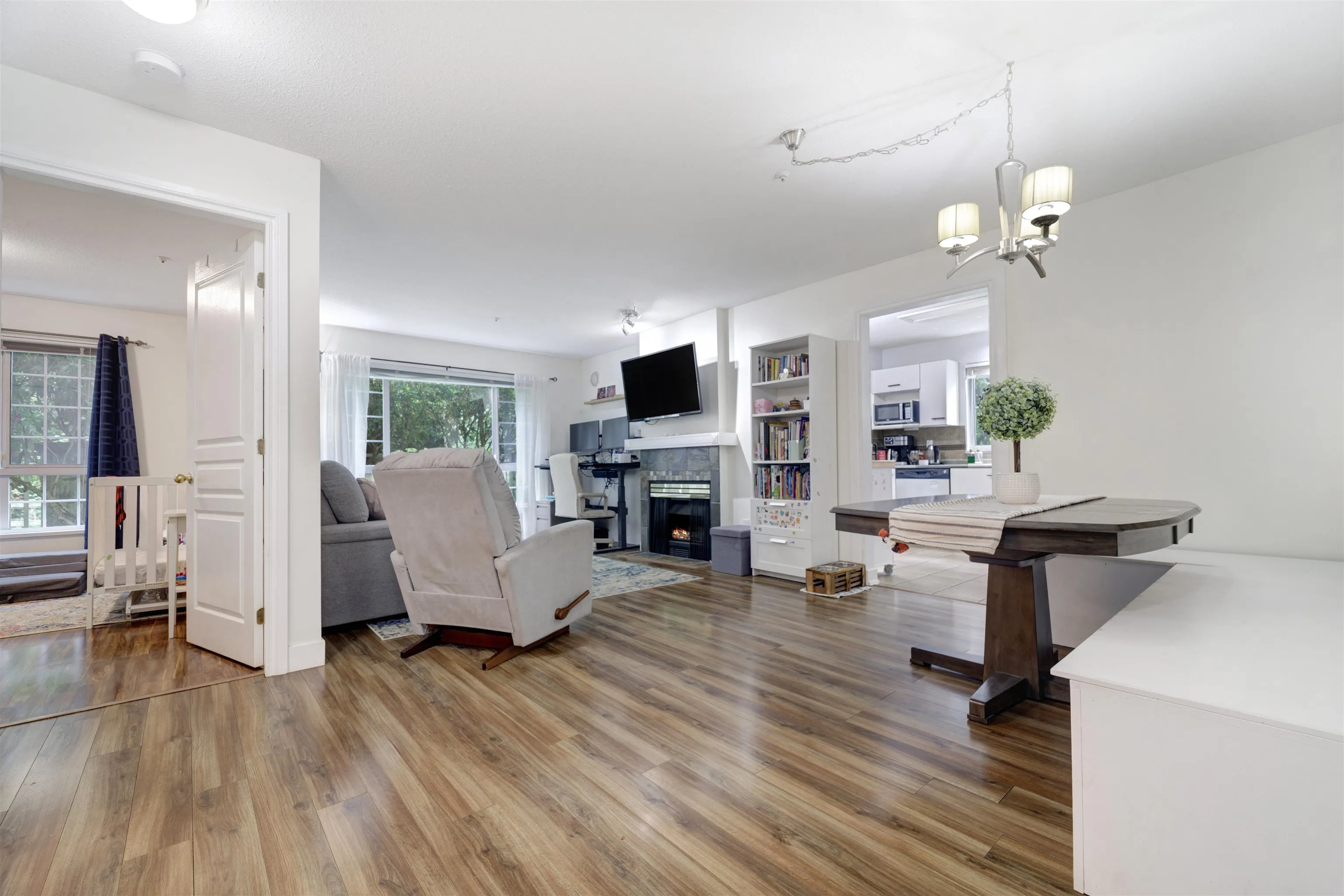 113 1242 Town Centre Boulevard