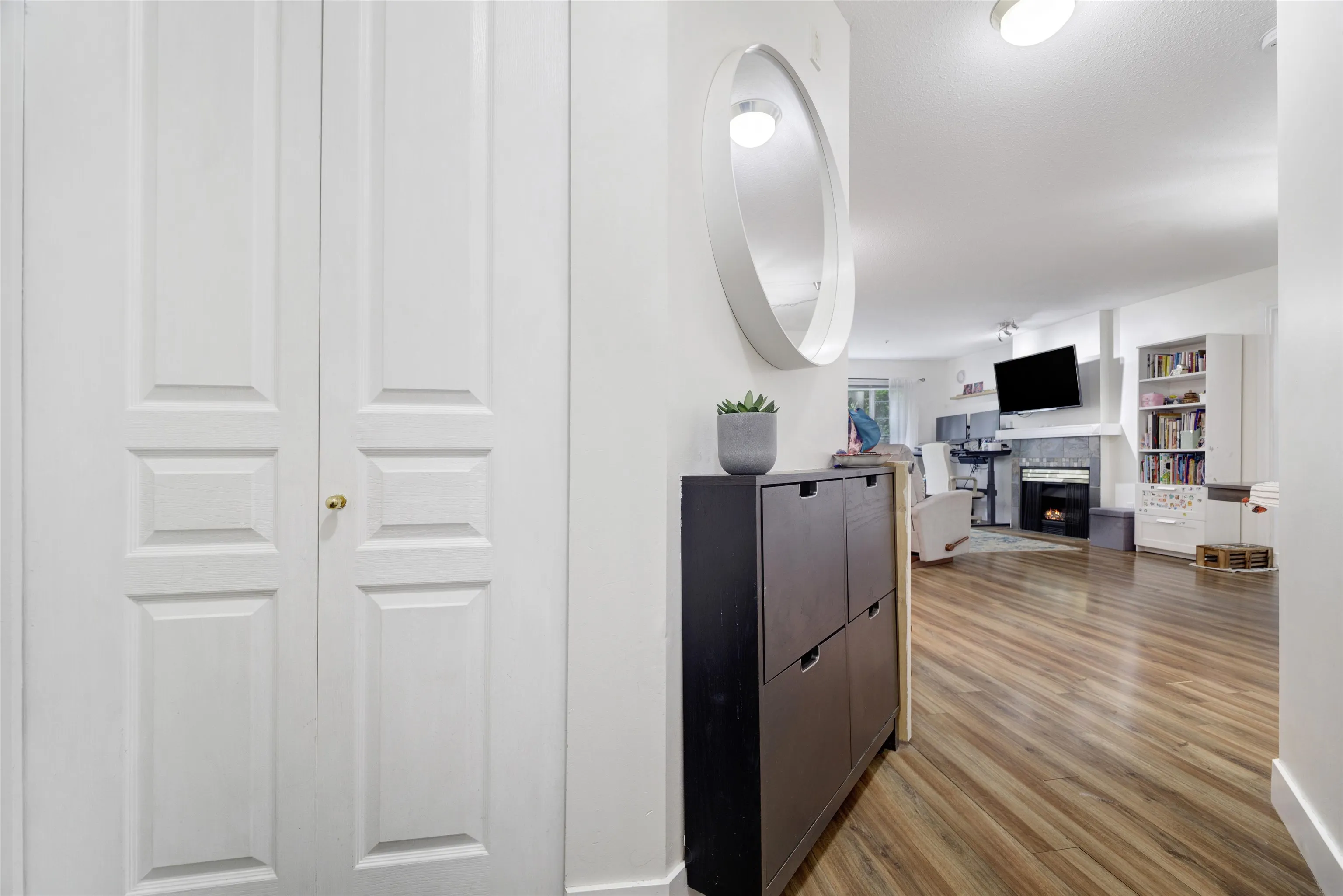 113 1242 Town Centre Boulevard