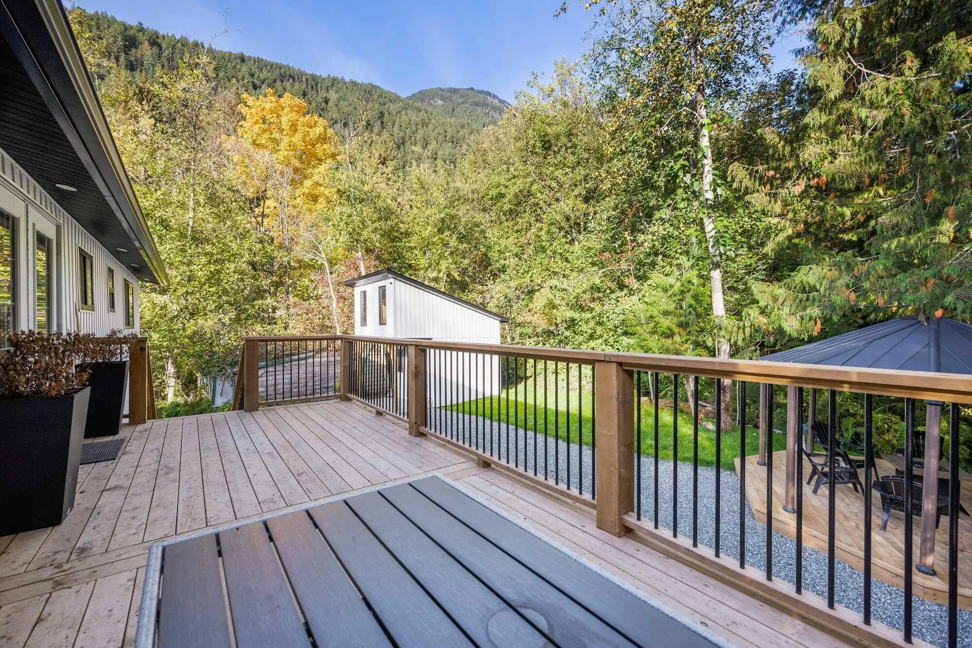 66686 Kawkawa Lake Road