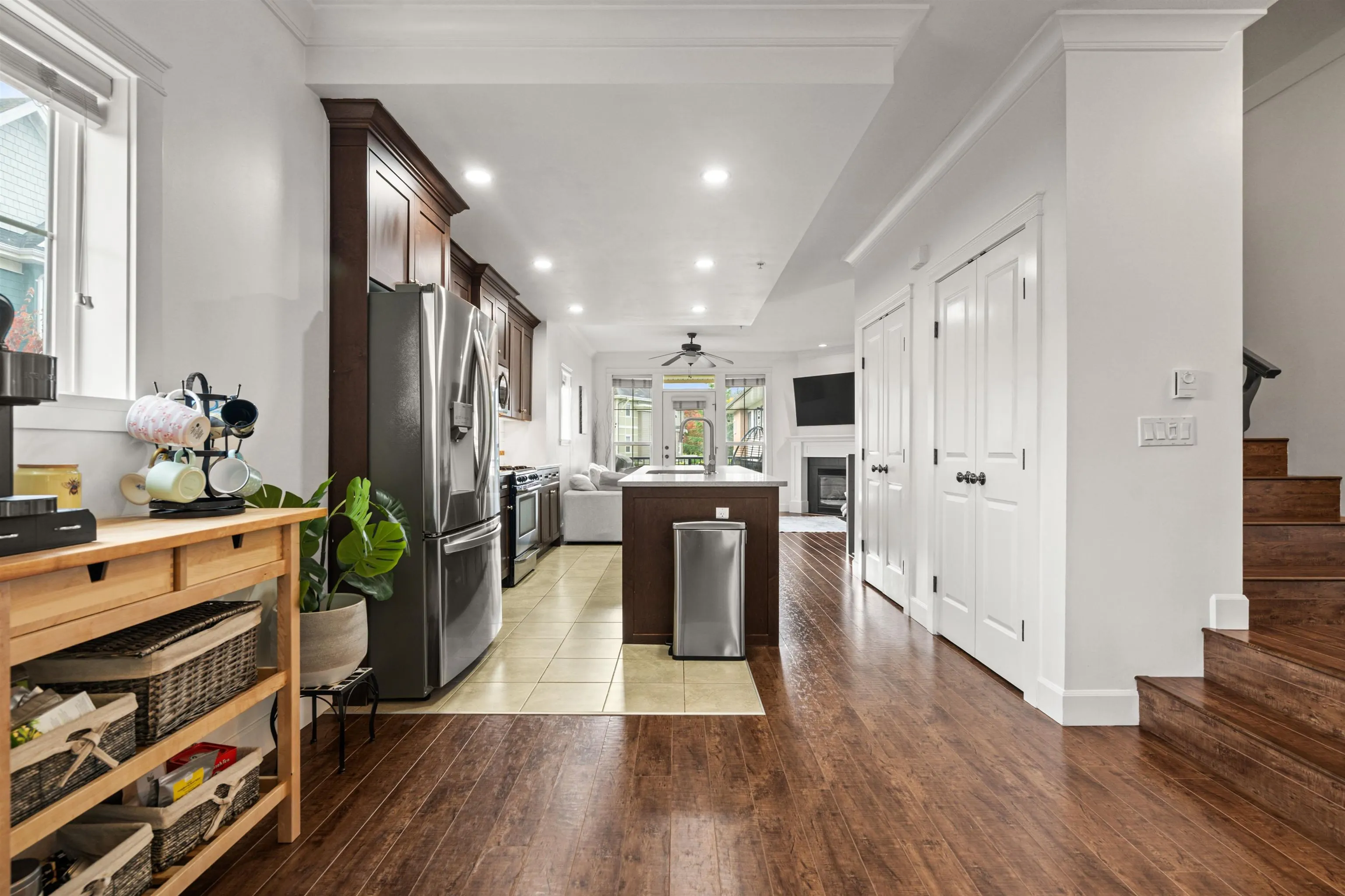 20 45290 Soowahlie Crescent