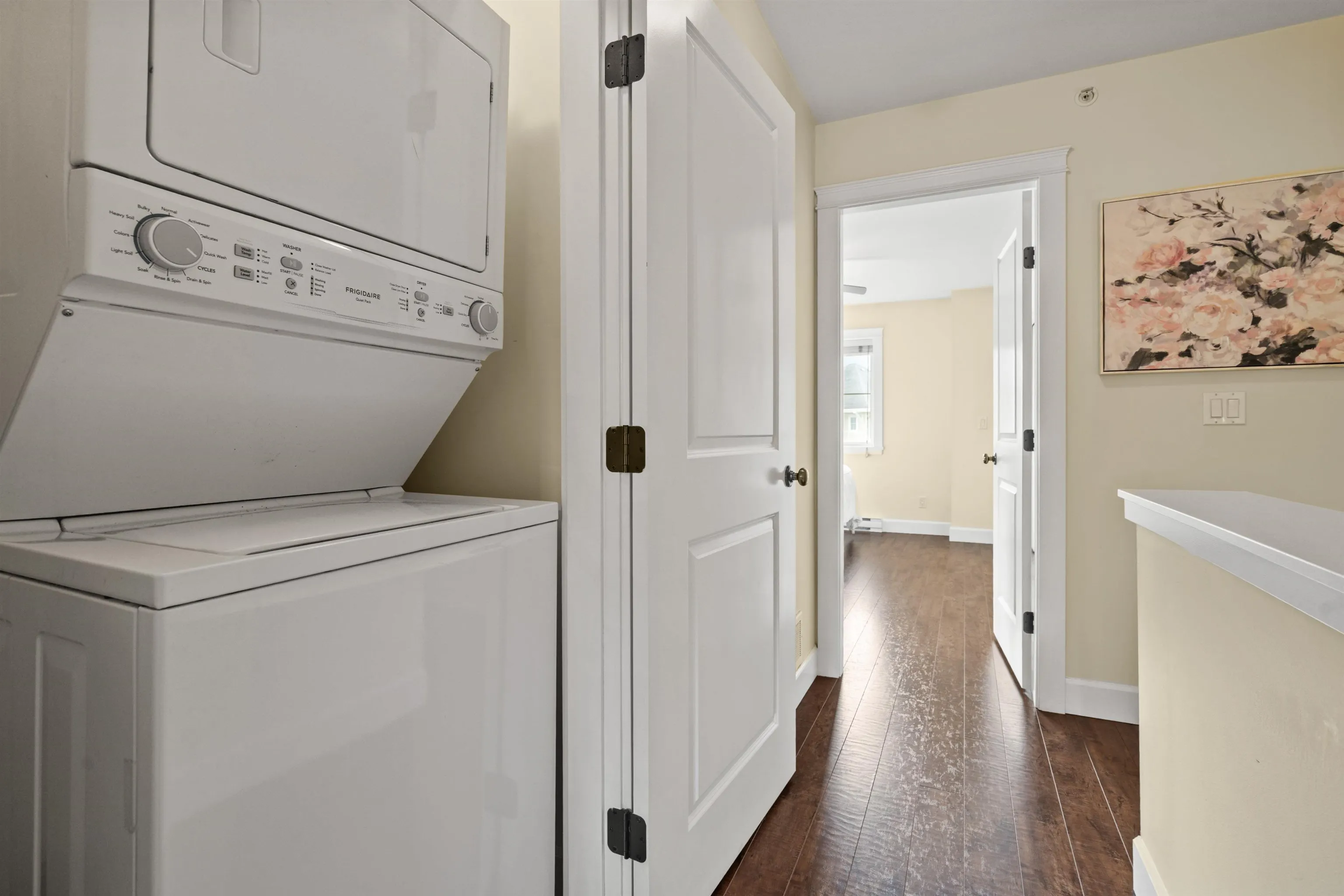 20 45290 Soowahlie Crescent