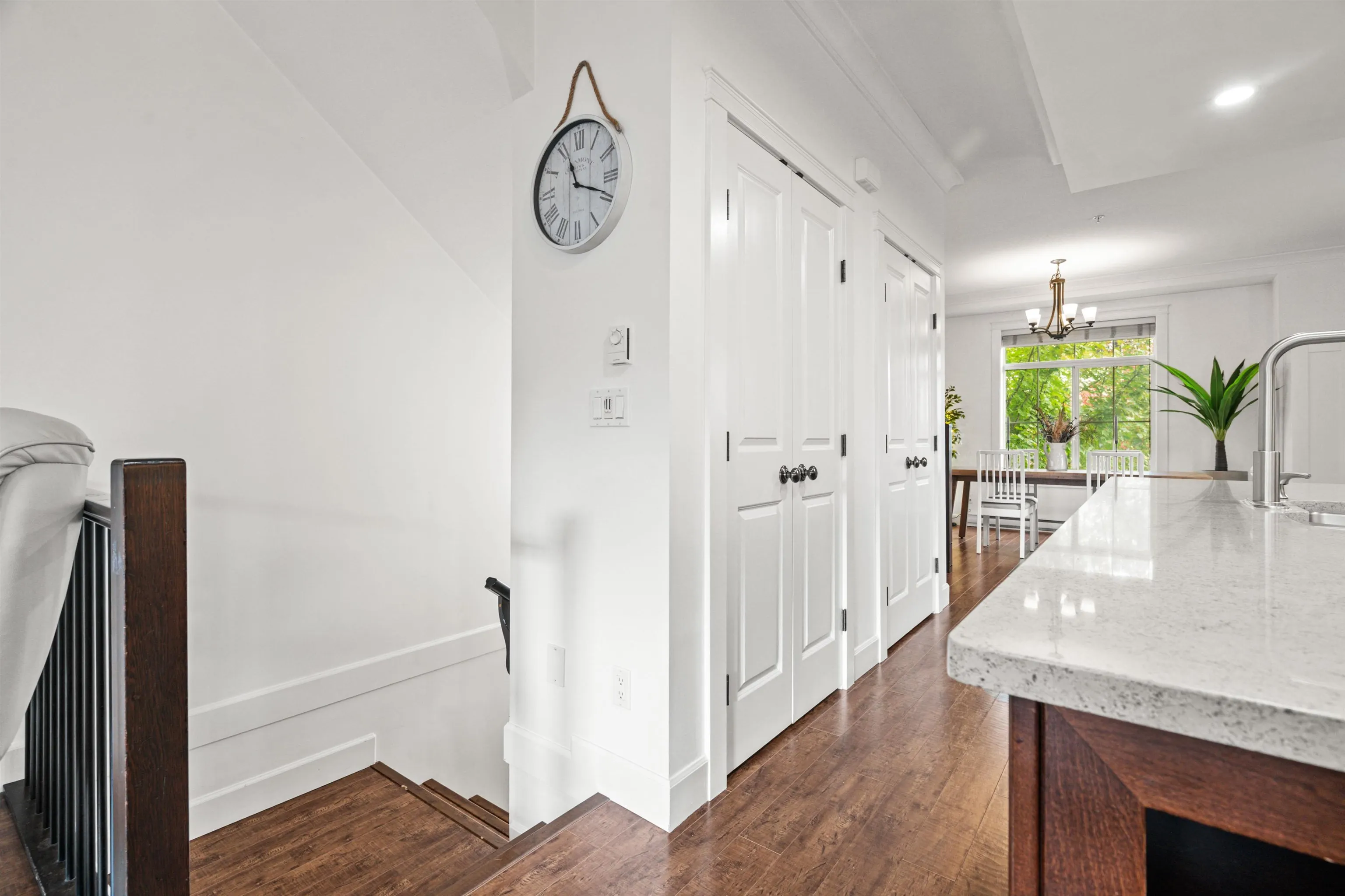 20 45290 Soowahlie Crescent