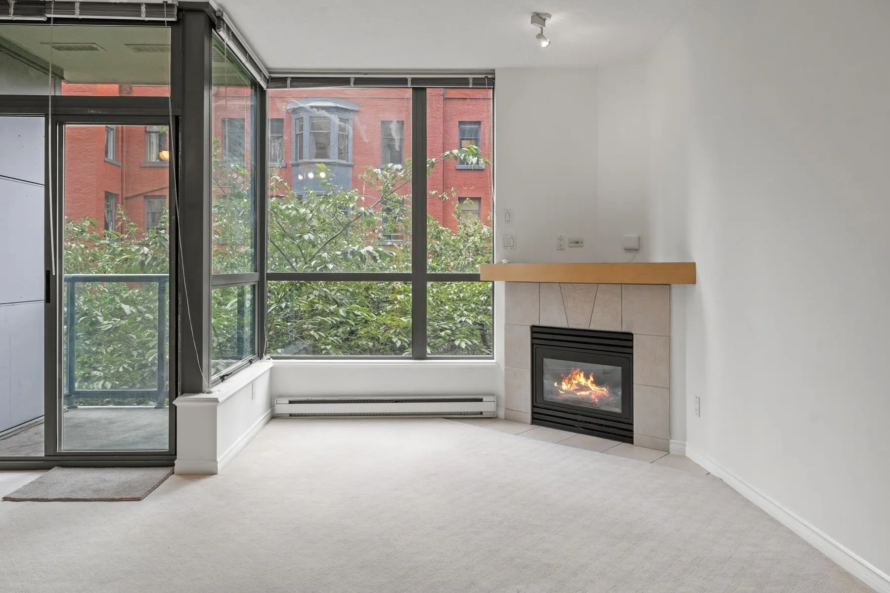 310 1239 W Georgia Street