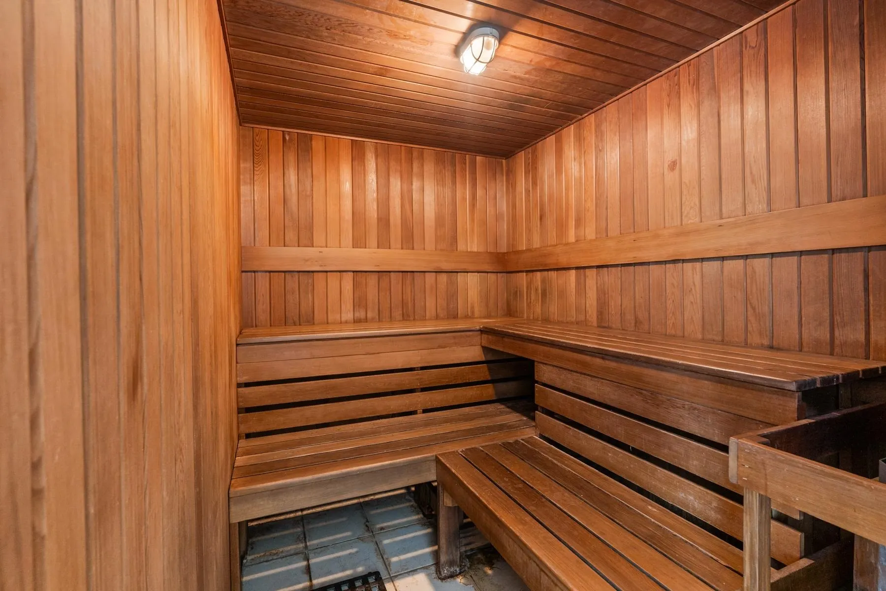 310 1239 W Georgia Street