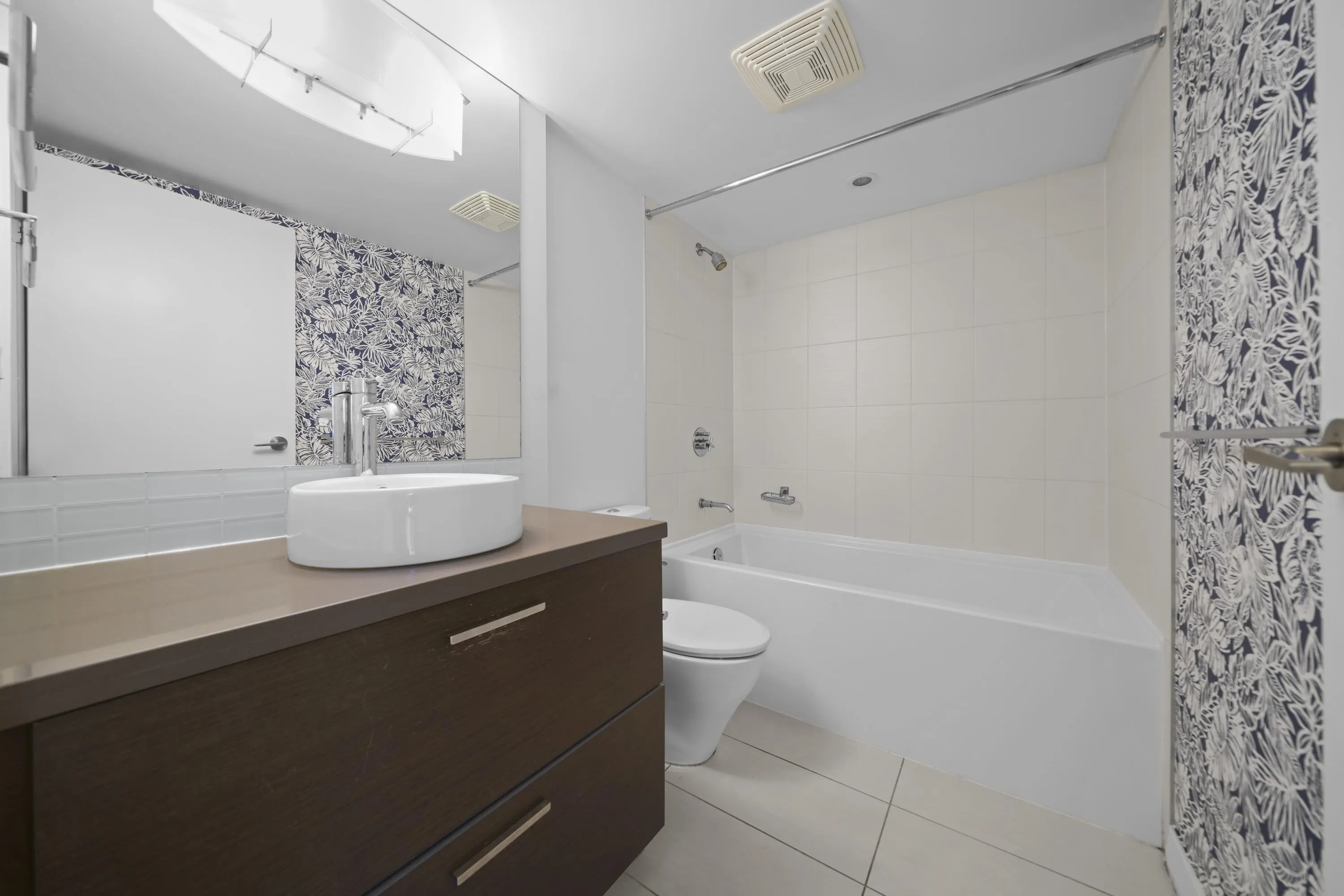 908 13380 108 Avenue