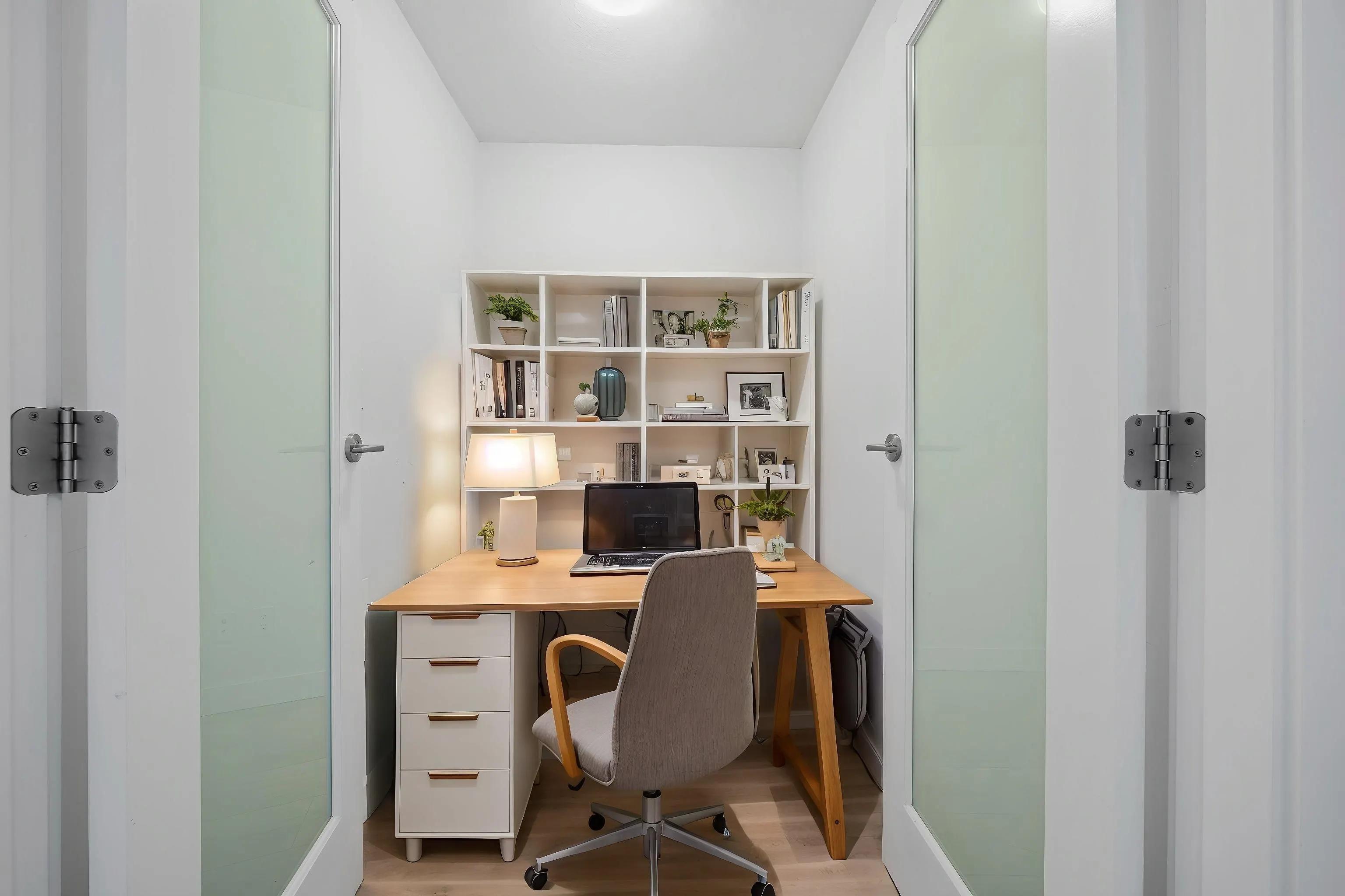 908 13380 108 Avenue