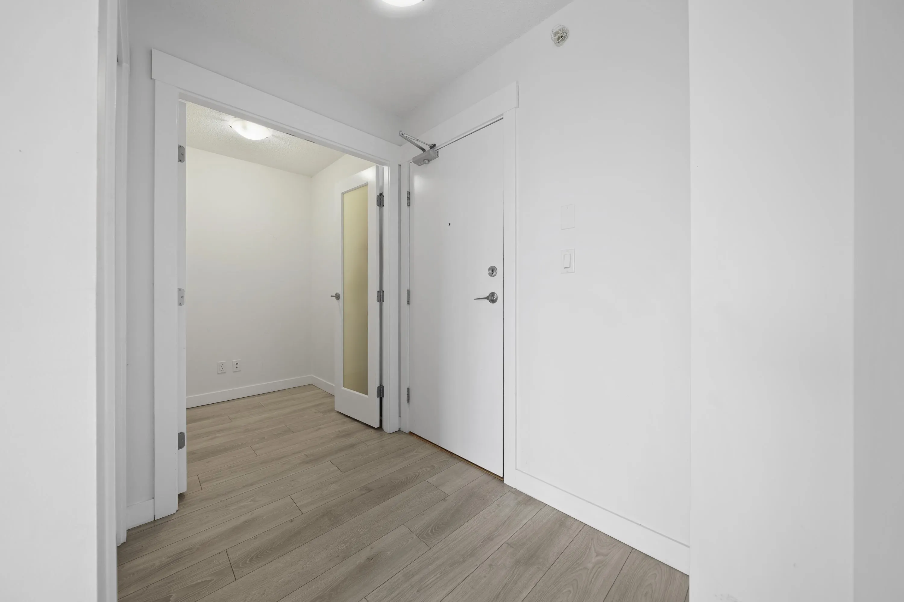 908 13380 108 Avenue