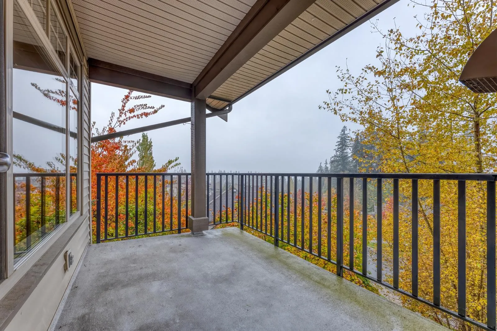 29 55 Hawthorn Drive