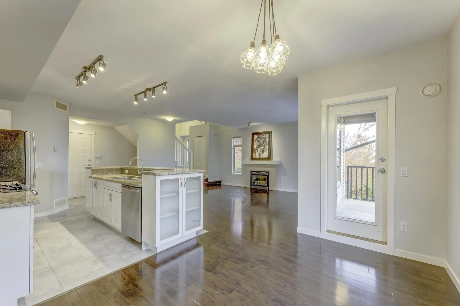 29 55 Hawthorn Drive