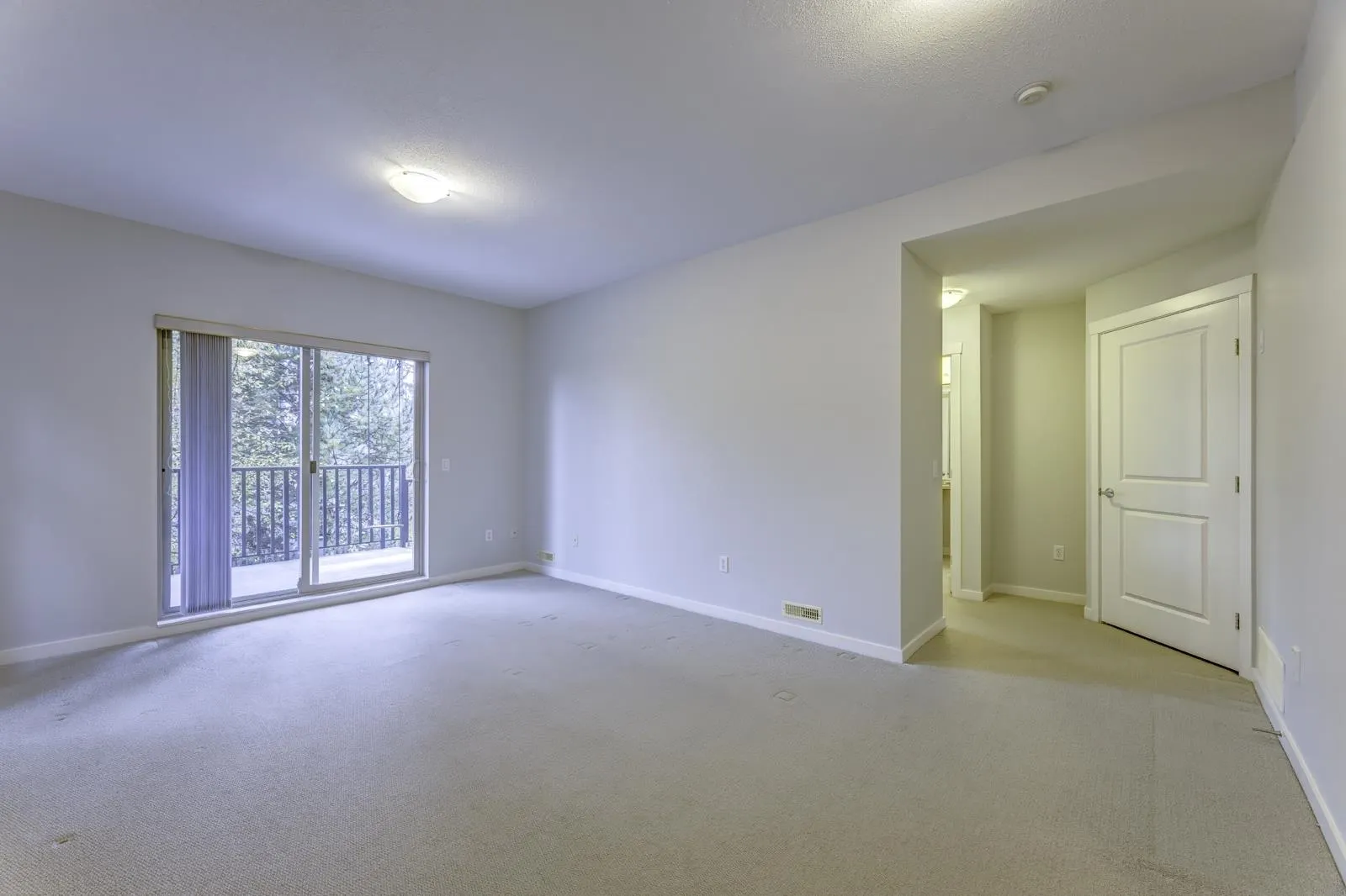 29 55 Hawthorn Drive