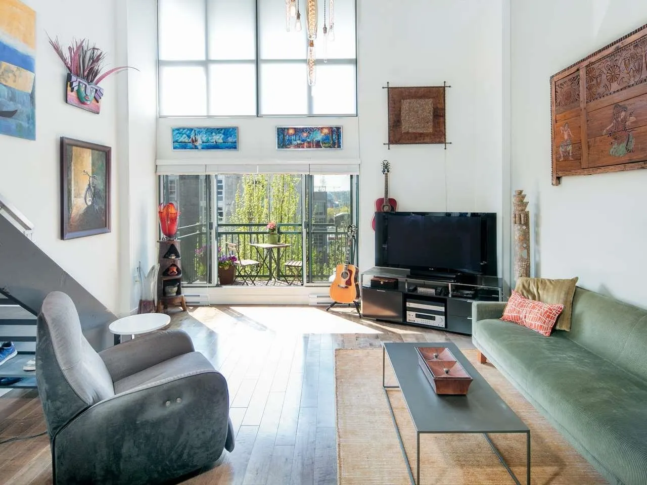 714 22 E Cordova Street