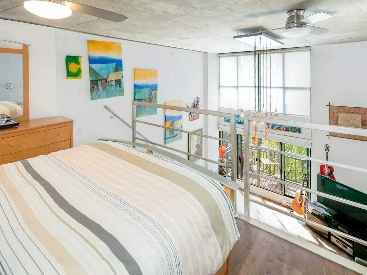 714 22 E Cordova Street