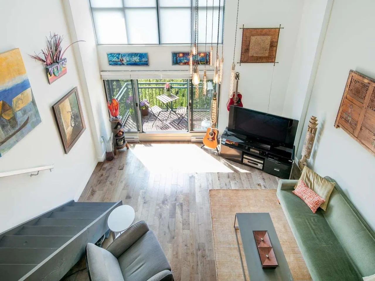 714 22 E Cordova Street