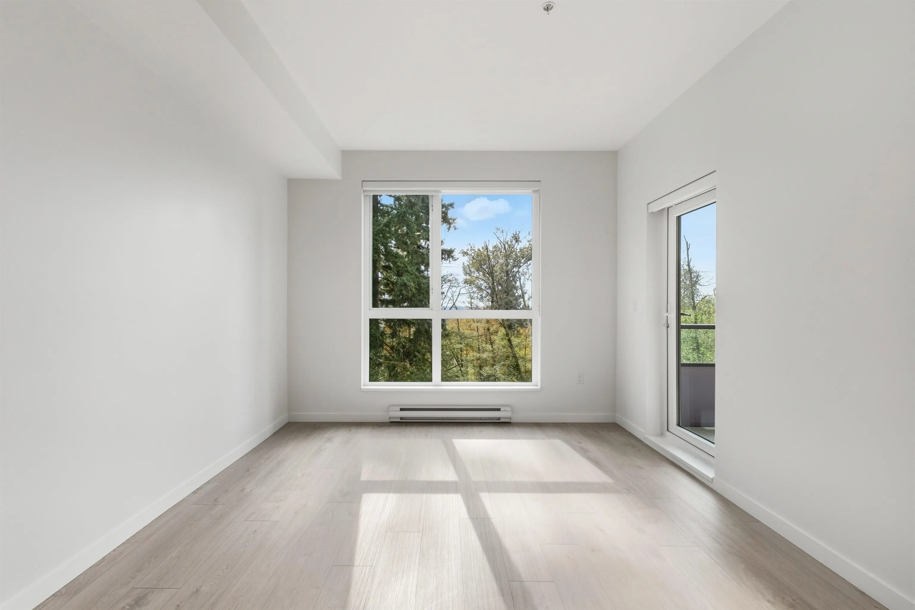 517 19577 65b Avenue