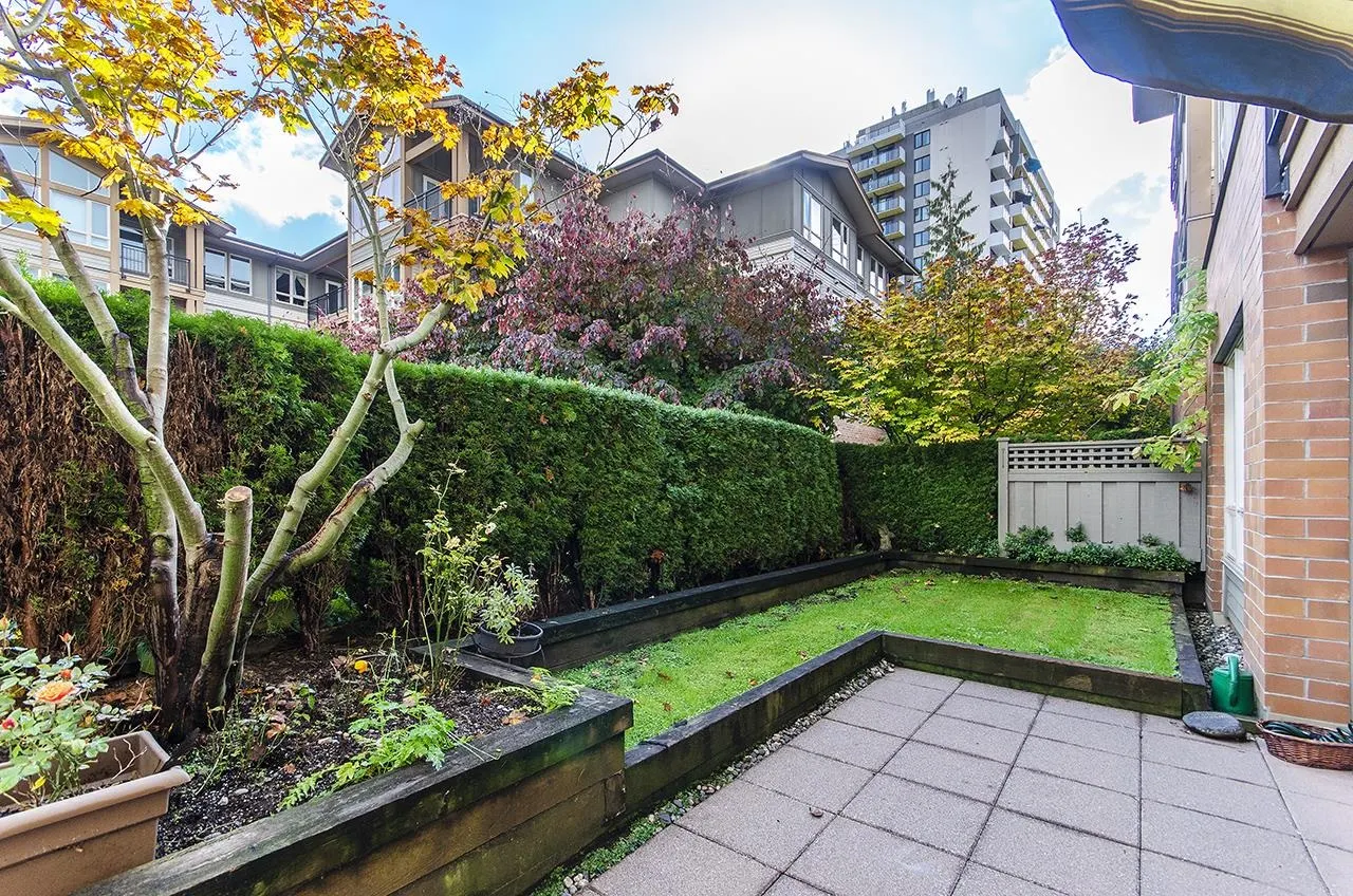 106 1111 E 27th Street