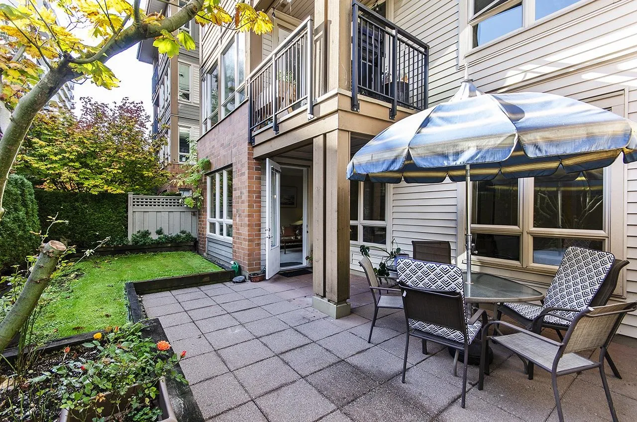 106 1111 E 27th Street