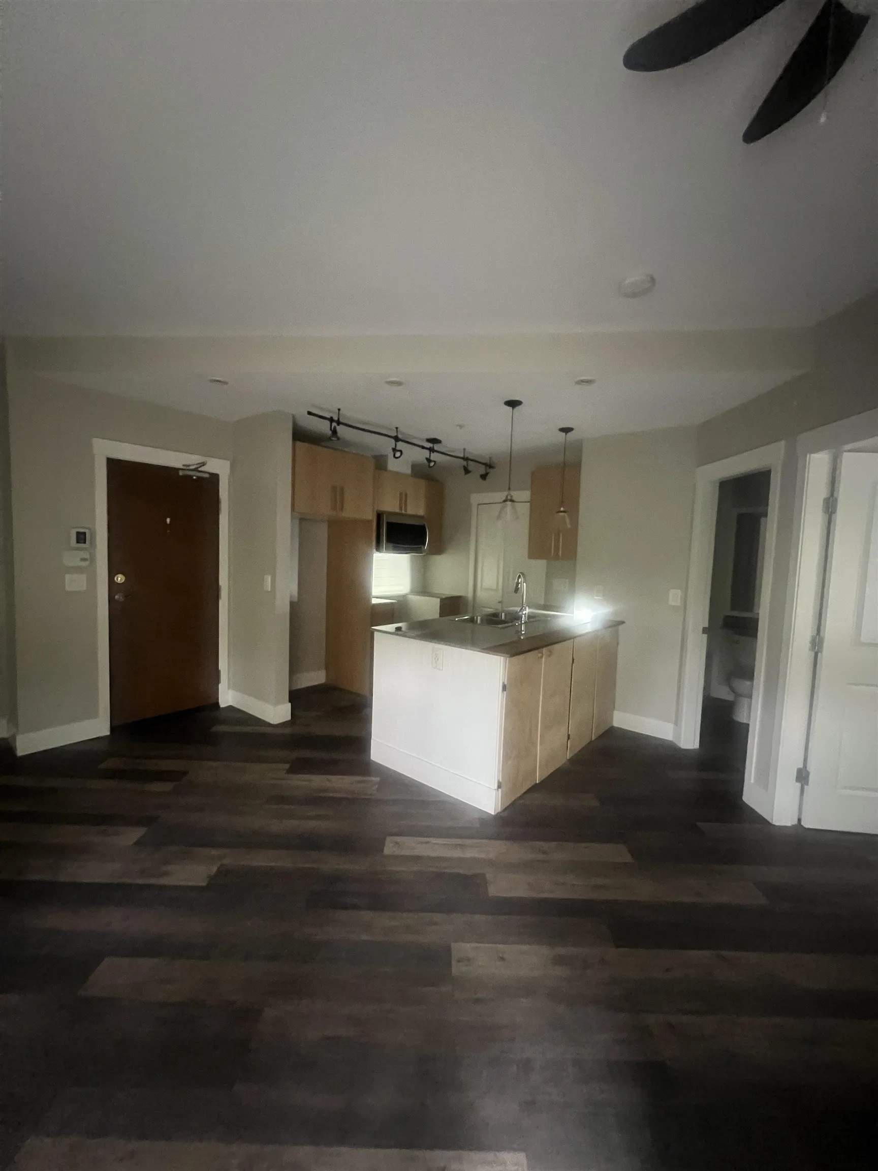 107 2943 Nelson Place