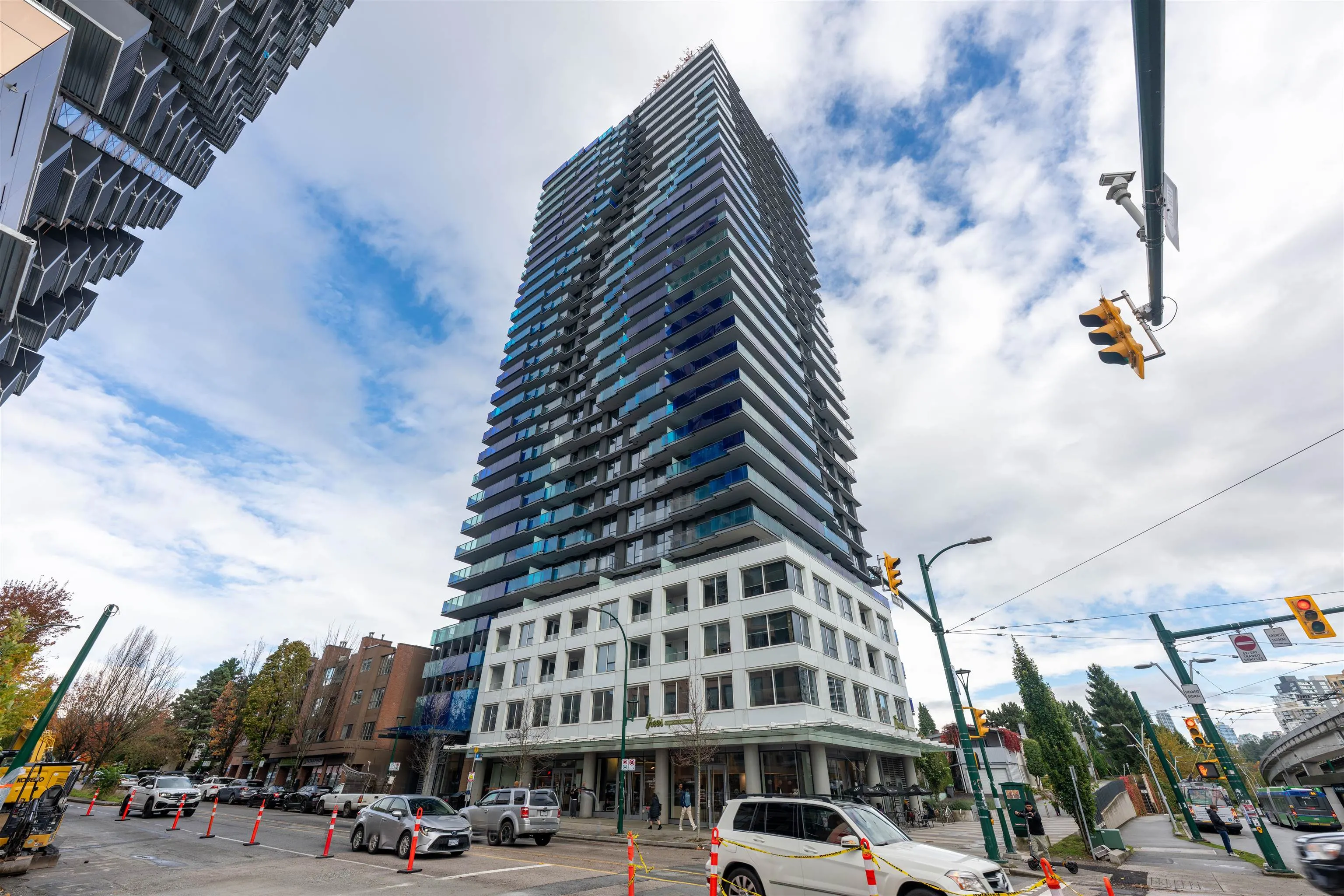 1604 5058 Joyce Street