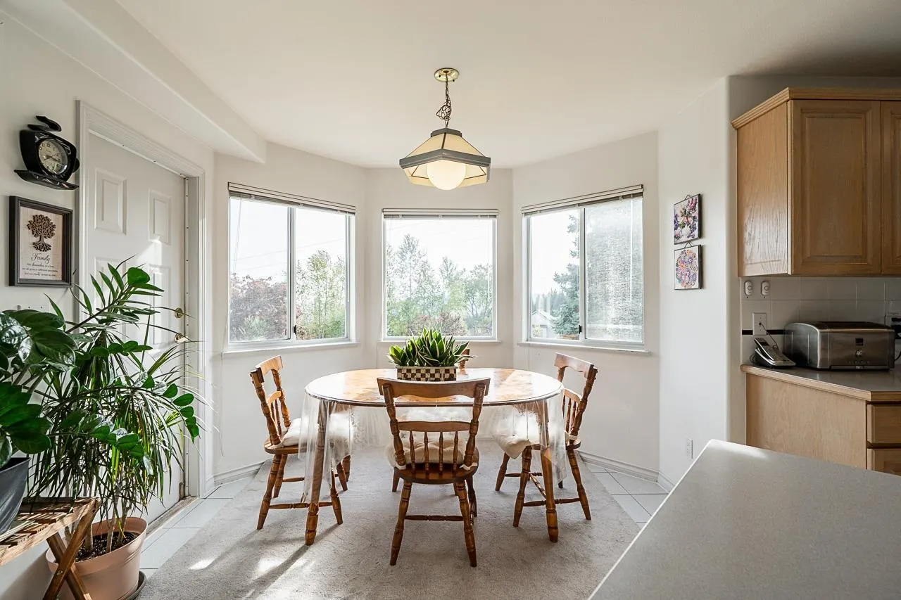 2980 Cliffrose Crescent