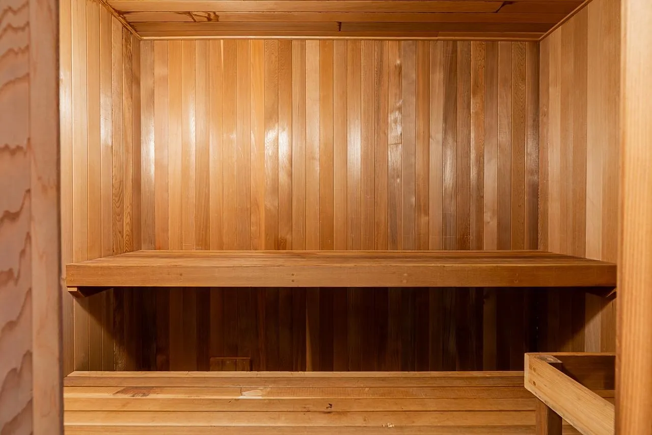 2980 Cliffrose Crescent